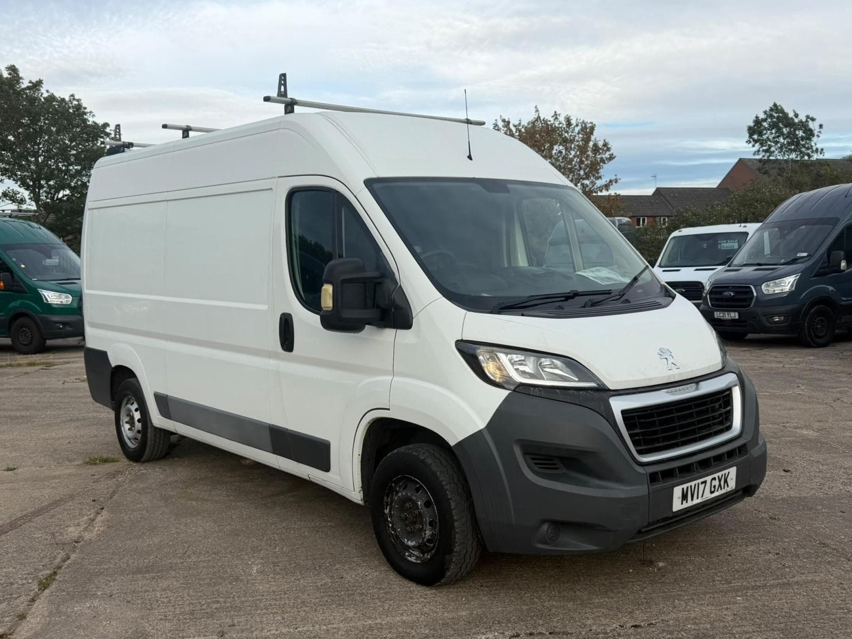 2017 Peugeot Boxer 2.0 BlueHDi 335 Professional L2 H2 Euro 6 5dr