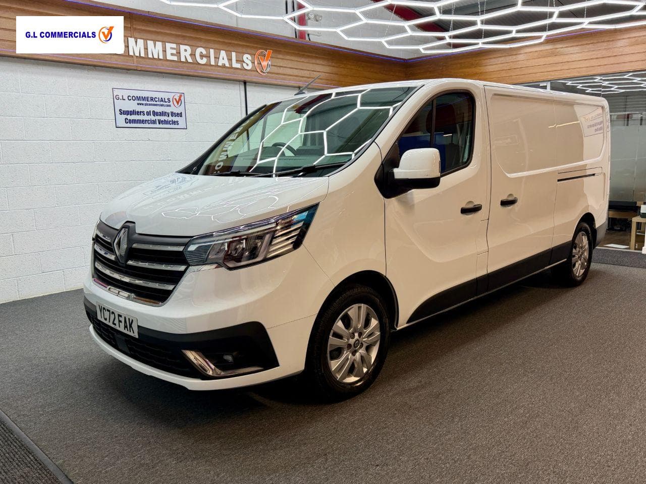 2022 Renault Trafic 2.0 dCi Blue LL30 Sport Panel Van 5dr Diesel Manual L2 H1 Euro 6 (s/s) (150 ps)