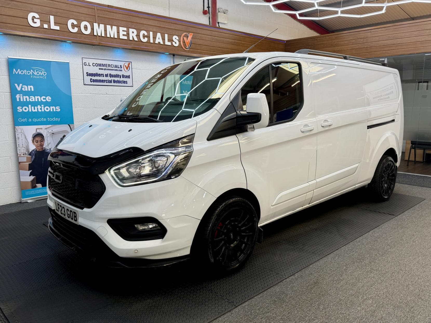 2023 Ford Transit Custom 2.0 300 EcoBlue Limited Panel Van 5dr Diesel Manual L2 H1 Euro 6 (s/s) (130 ps)