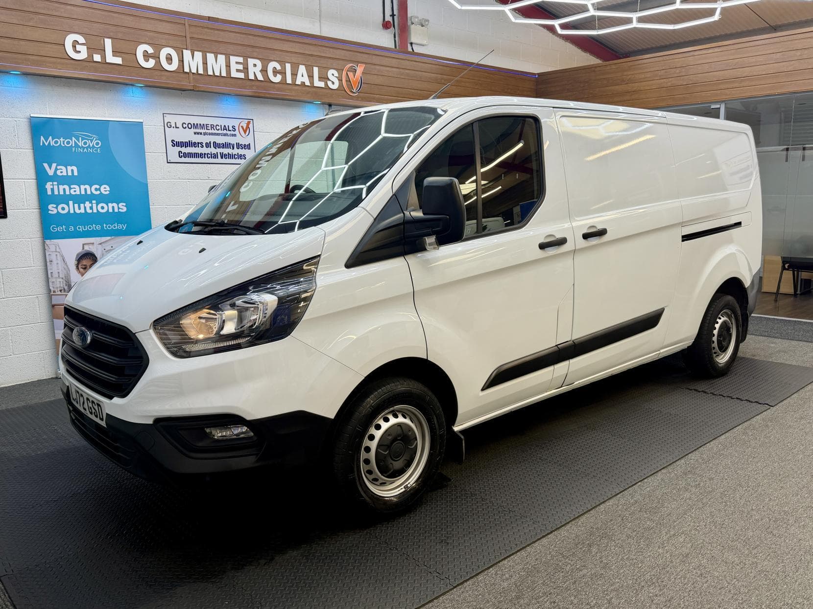 2023 Ford Transit Custom 2.0 300 EcoBlue Leader Panel Van 5dr Diesel Manual L2 H1 Euro 6 (s/s) (130 ps)