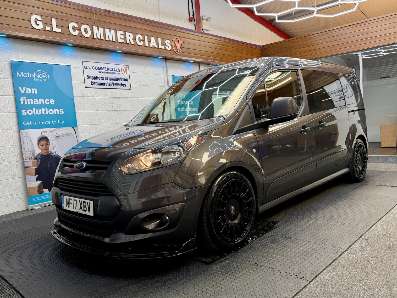 2017 Ford Transit Connect 1.5 TDCi 230 Trend Combi Van 6dr Diesel Powershift L2 H1 (133 g/km, 118 bhp)
