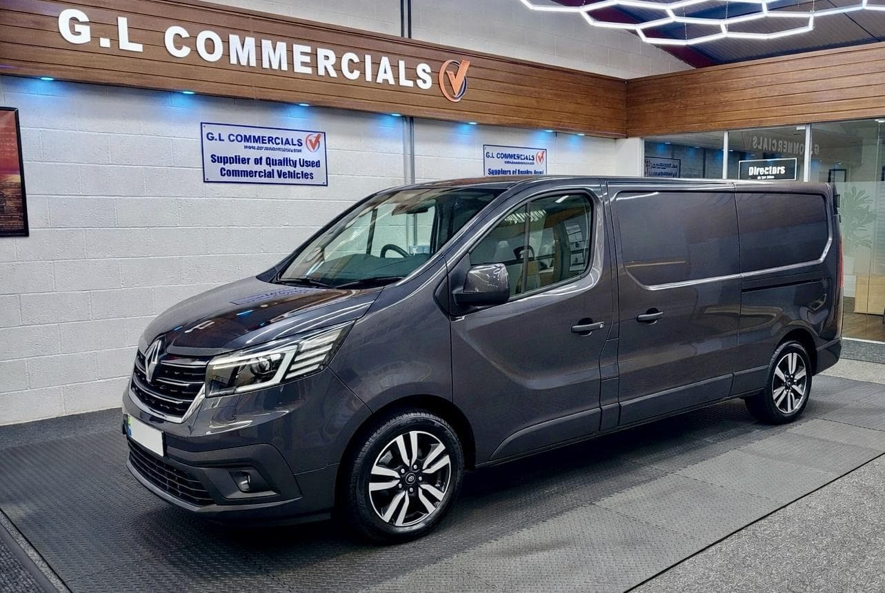 2023 Renault Trafic 2.0 dCi Blue LL30 Sport+ Panel Van 5dr Diesel Manual L2 H1 Euro 6 (s/s) (150 ps)