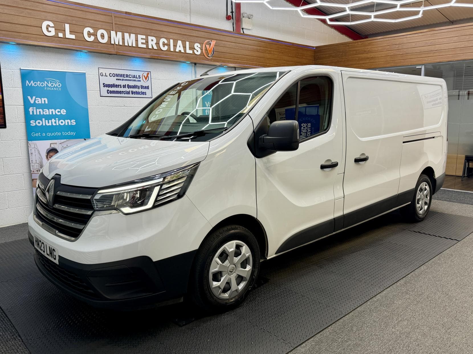 2023 Renault Trafic 2.0 dCi Blue LL30 Business+ Panel Van 5dr Diesel Manual L2 H1 Euro 6 (s/s) (130 ps)