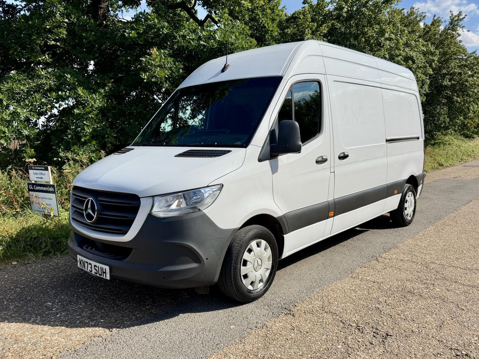2023 Mercedes-Benz Sprinter 2.0 315 CDI Premium Panel Van 5dr Diesel G-Tronic FWD L2 H2 Euro 6 (s/s) (150 ps)
