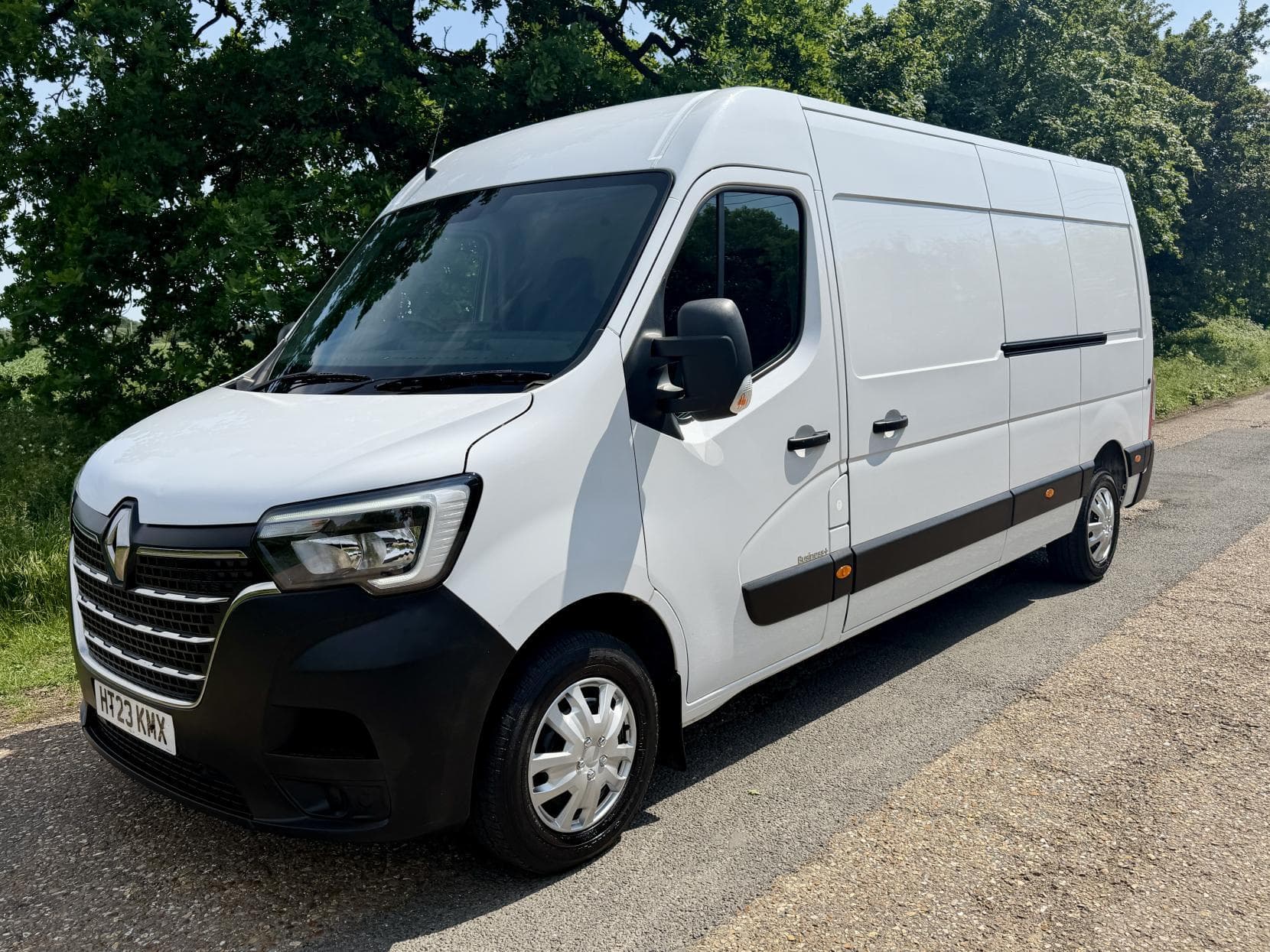 2023 Renault Master 2.3 dCi 35 Business+ Panel Van 4dr Diesel Manual FWD LWB Medium Roof Euro 6 (135 ps)