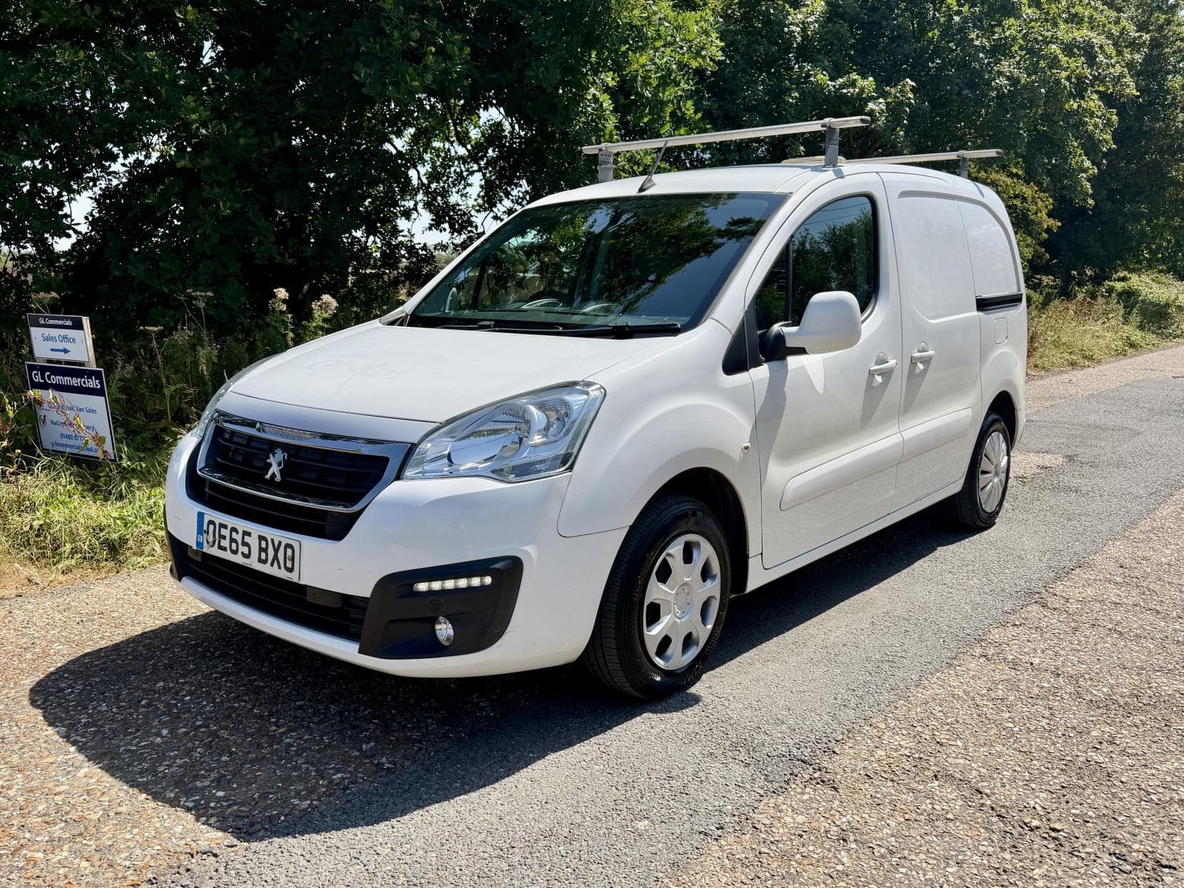 2016 Peugeot Partner 1.6 HDi 625 Professional Panel Van 4dr Diesel Manual L1 (131 g/km, 75 bhp)