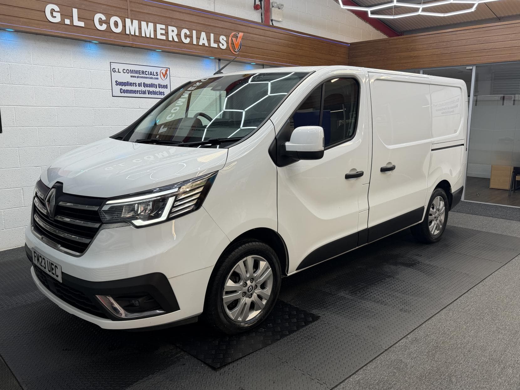 2023 Renault Trafic 2.0 dCi Blue SL28 Sport Panel Van 5dr Diesel EDC L1 H1 Euro 6 (s/s) (150 ps)
