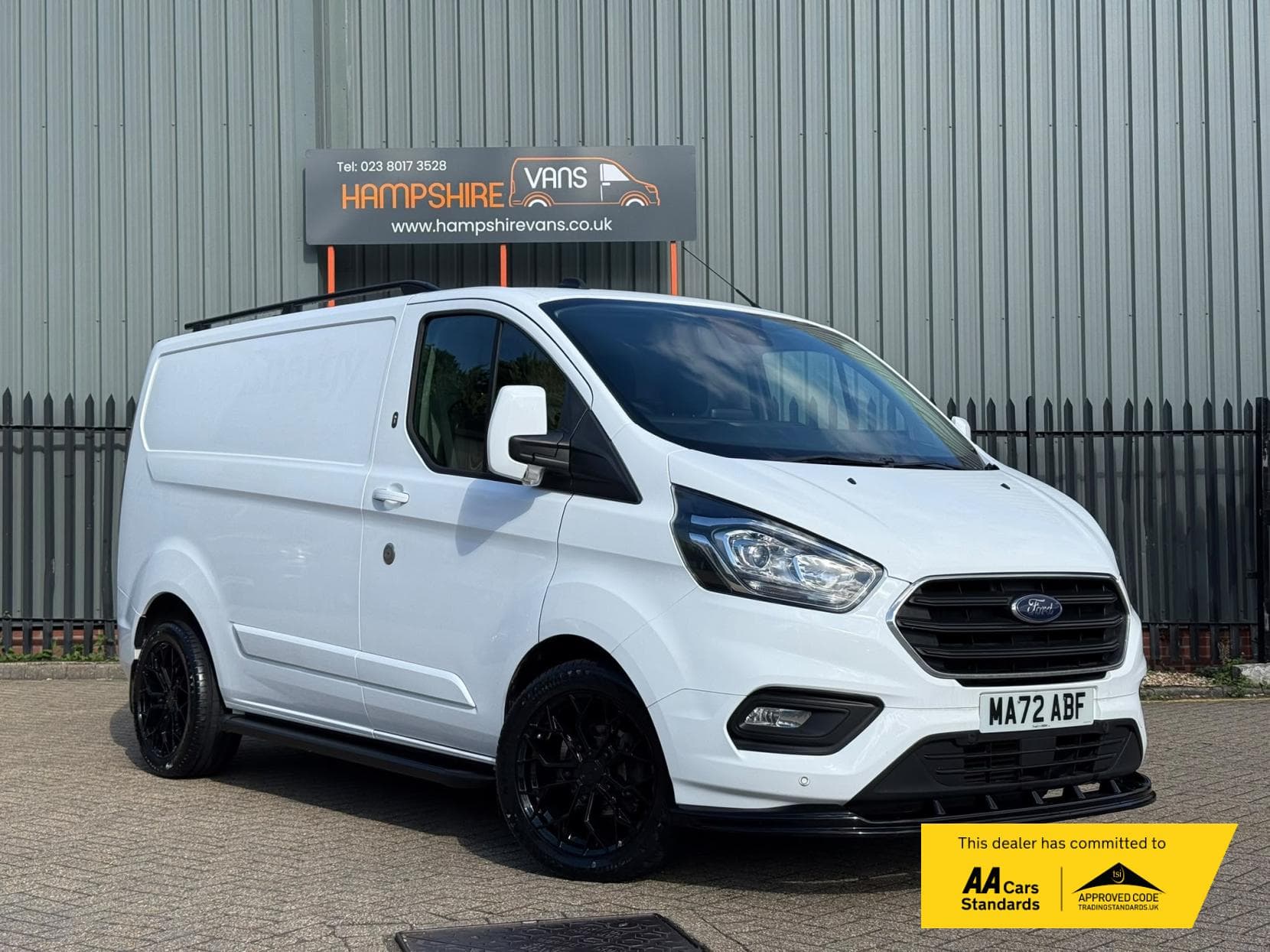 2022 Ford Transit Custom 2.0 300 EcoBlue Limited Panel Van 5dr Diesel Manual L1 H1 Euro 6 (s/s) (130 ps)