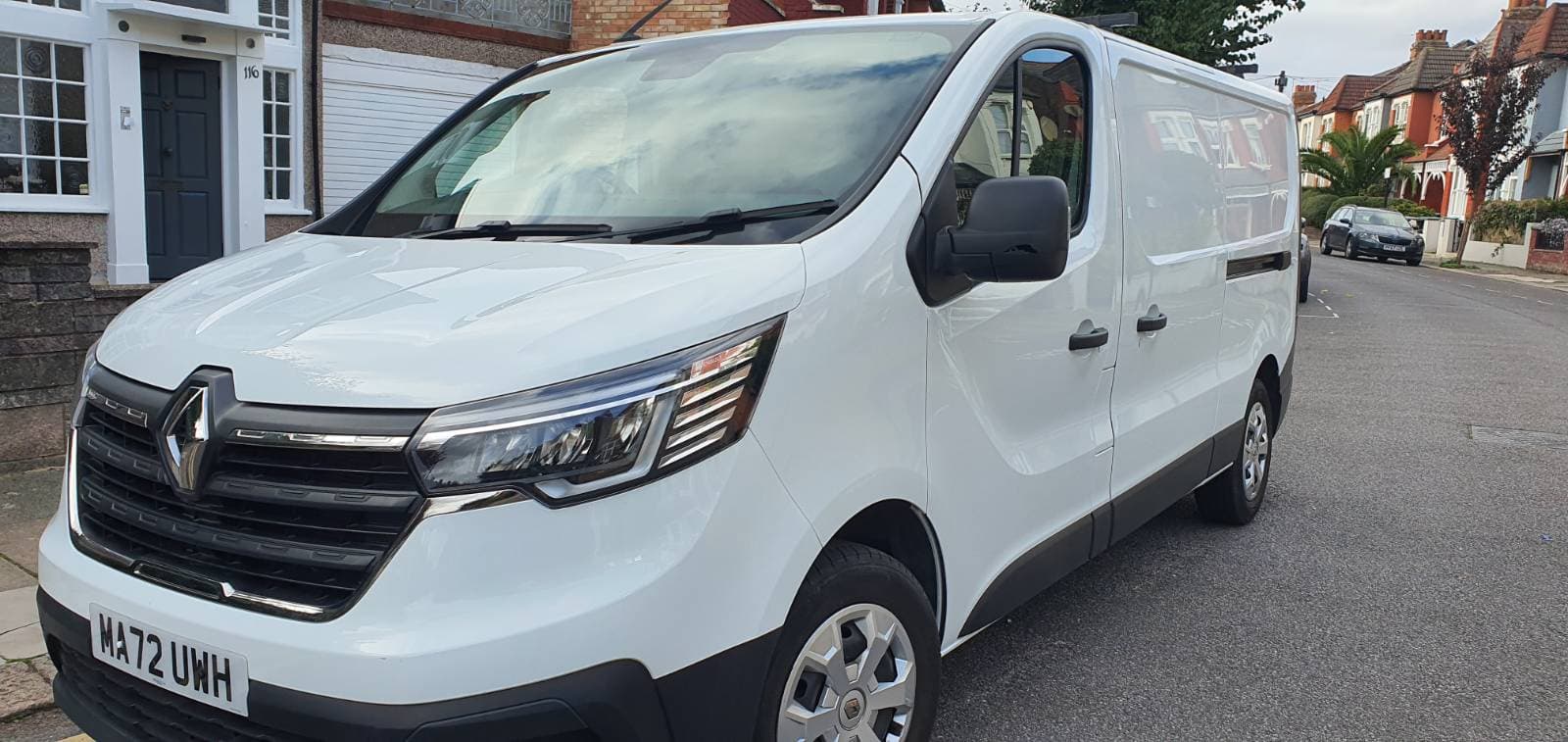 Renault traffic diesel LWB