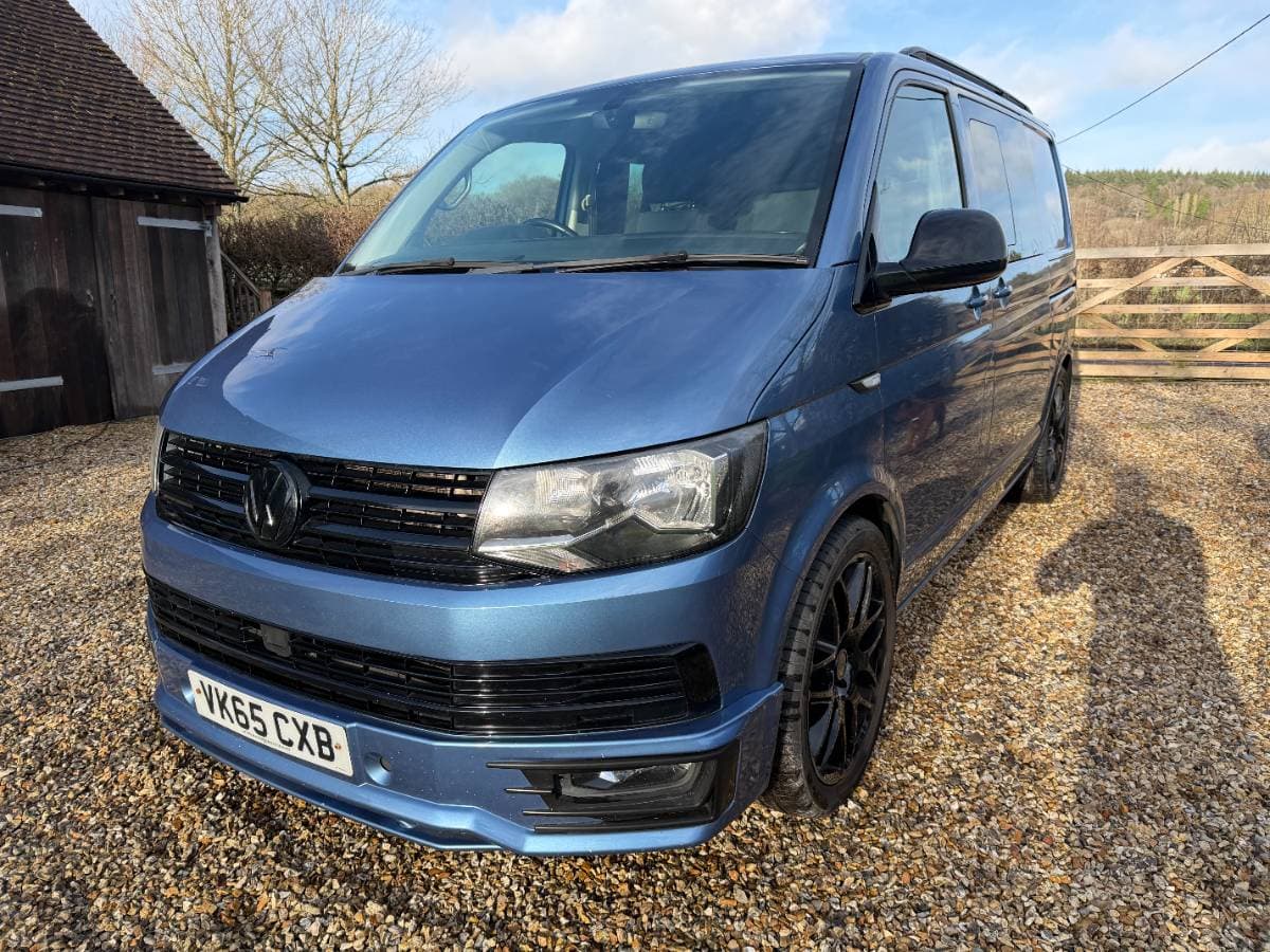 VW Transporter T6 Kombi 