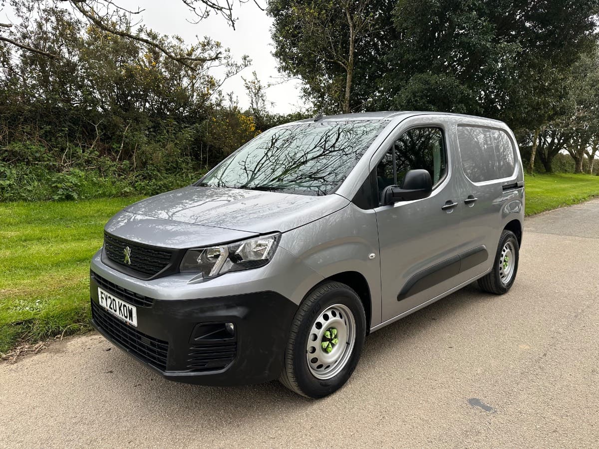 2020 (20) PEUGEOT PARTNER GRIP 1000KG L1 1.5 BLUEHDI 100BHP [EURO 6] SWB VAN - ONLY 24000 MILES!!