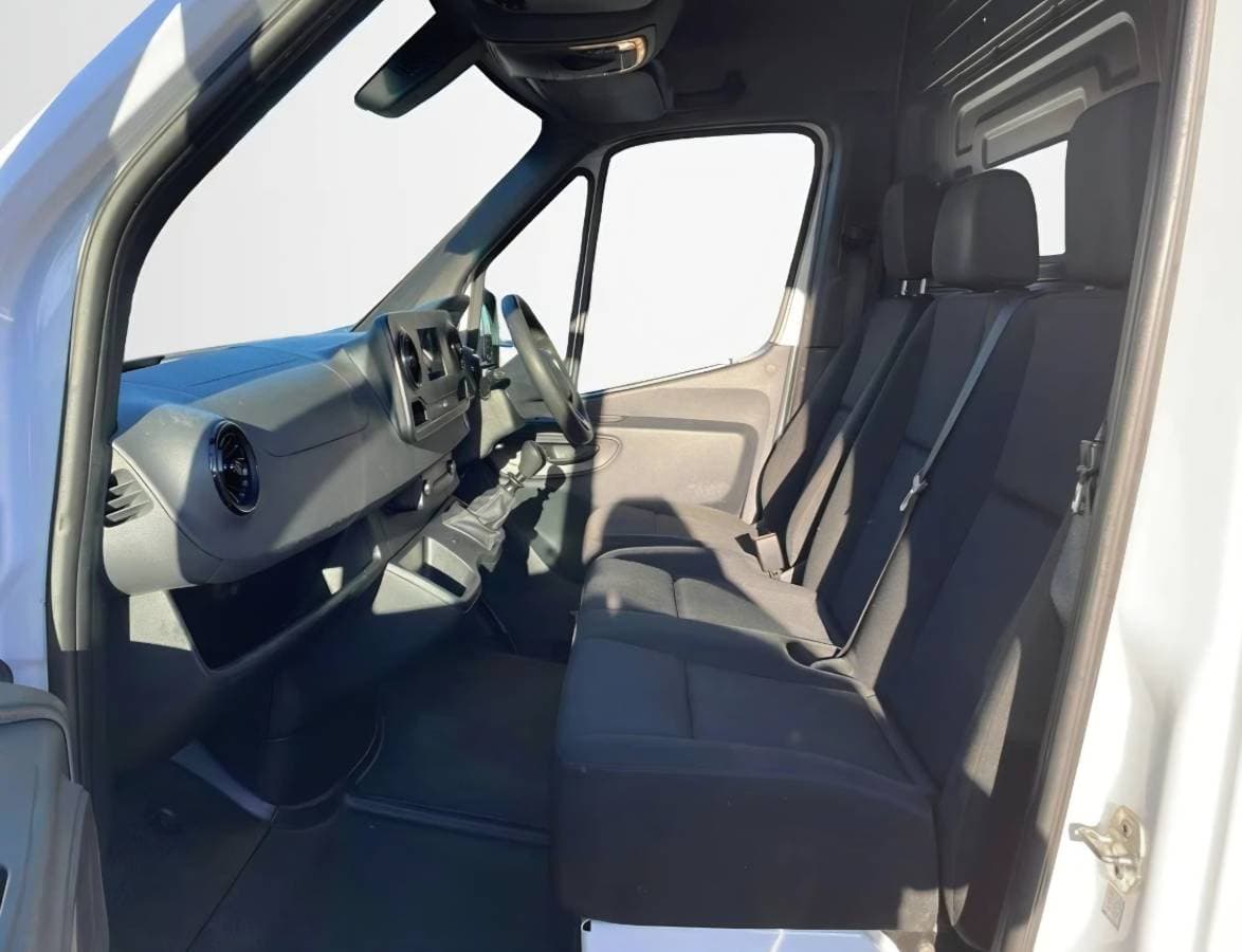 Mercedes sprinter 3018