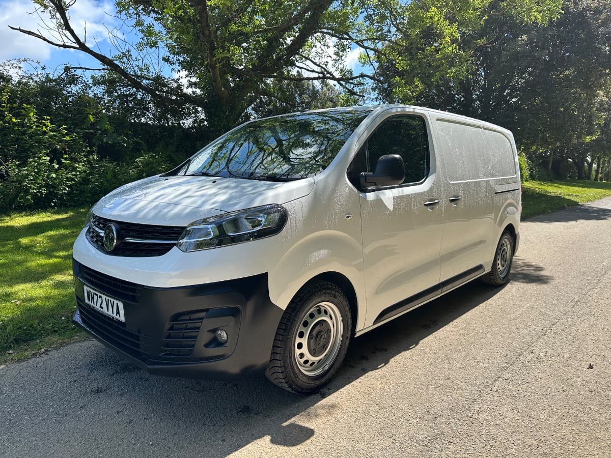 2022 (72) VAUXHALL VIVARO DYNAMIC 2700 L1 1.5 TURBO D 120BHP [EURO 6] SWB VAN WITH TAILGATE!!