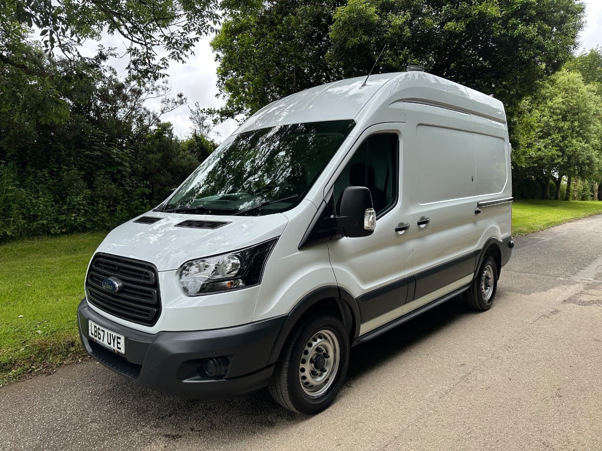 2018 (67) FORD TRANSIT 350 L2 H3 2.0 TDCI ECOBLUE 130BHP [EURO 6] FWD MEDIUM WHEEL BASE HIGH ROOF VAN - ONLY 53000 MILES!