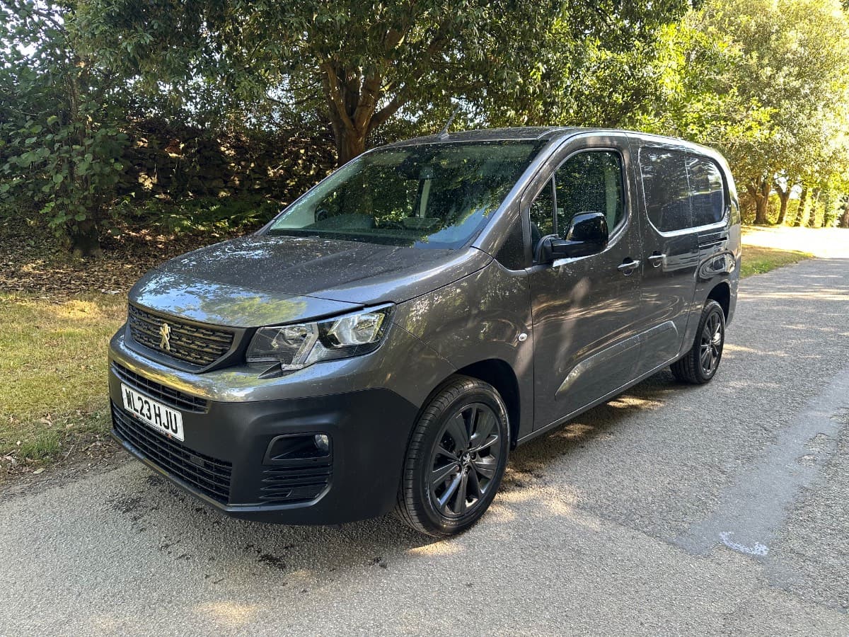 2023 (23) PEUGEOT PARTNER 950 ASPHALT PREMIUM + L2 1.5 BLUEHDI 100BHP [EURO 6] LONG WHEEL BASE VAN
