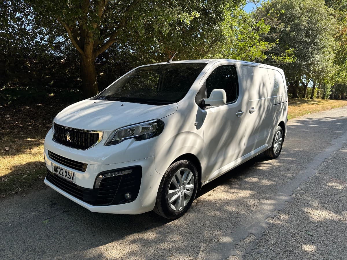 2022 (22) PEUGEOT EXPERT 1400 PROFESSIONAL PREMIUM 2.0 BLUEHDI 145BHP [EURO 6] SWB EAT8 AUTOMATIC VAN