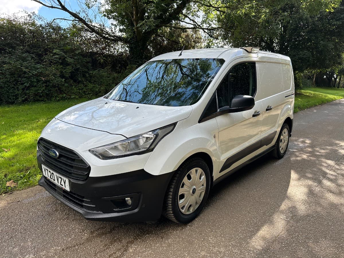 2020 (20) FORD TRANSIT CONNECT 220 L1 1.5 TDCI ECOBLUE 100BHP SWB VAN - ONLY 45000 MILES!