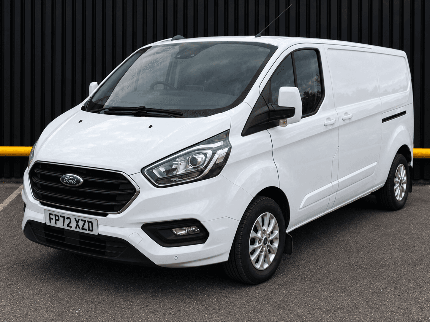 Ford Transit Custom 2.0 300 EcoBlue Limited Panel Van 5dr Diesel Auto L2 H1 Euro 6 (170 ps)