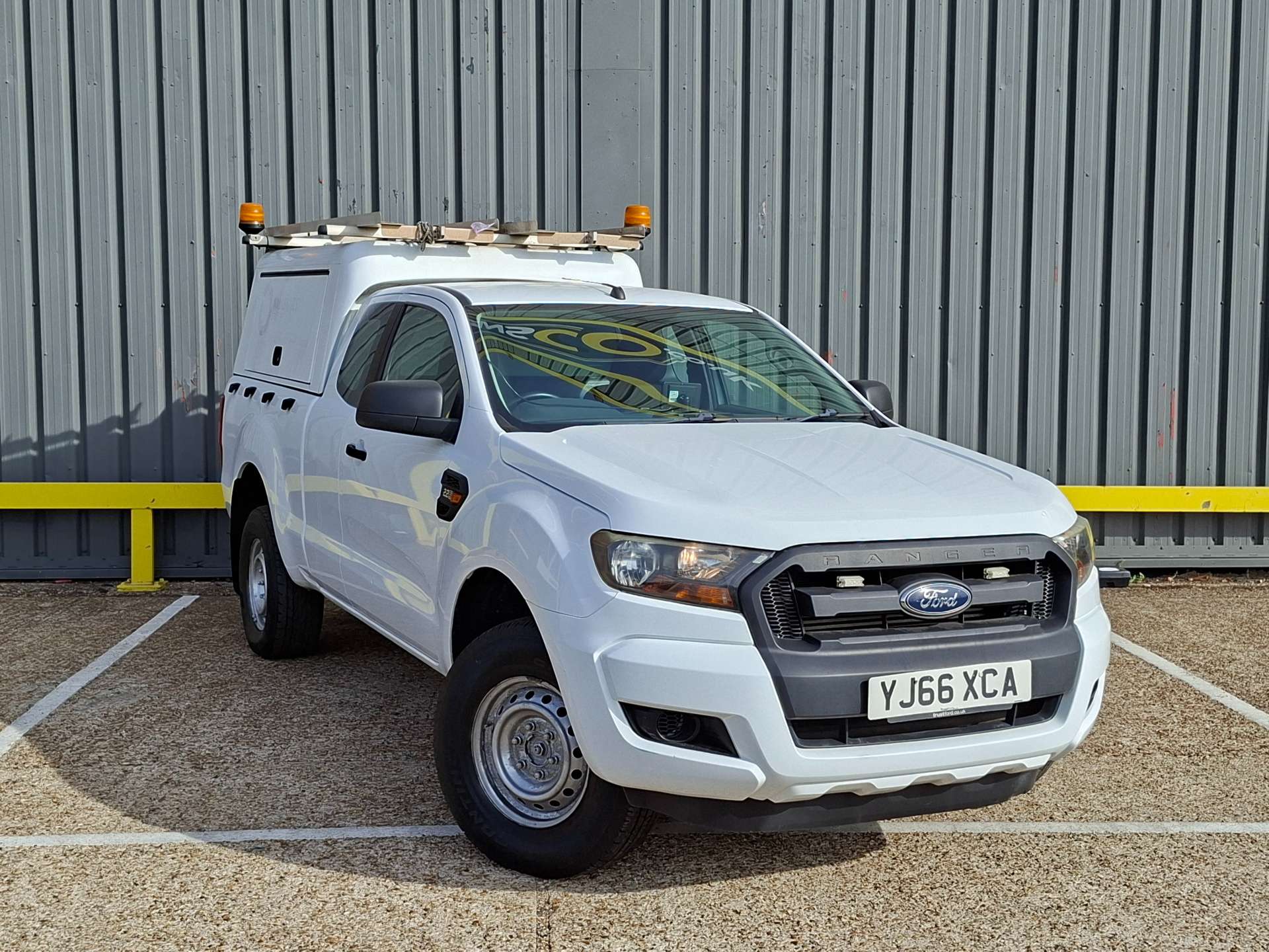 Ford Ranger 2.2 TDCi XL Pickup Double Cab 4dr Diesel Manual 4WD Euro 6 (s/s) (Eco Axle) (160 ps) 2.2 4dr Pickup Manual Diesel