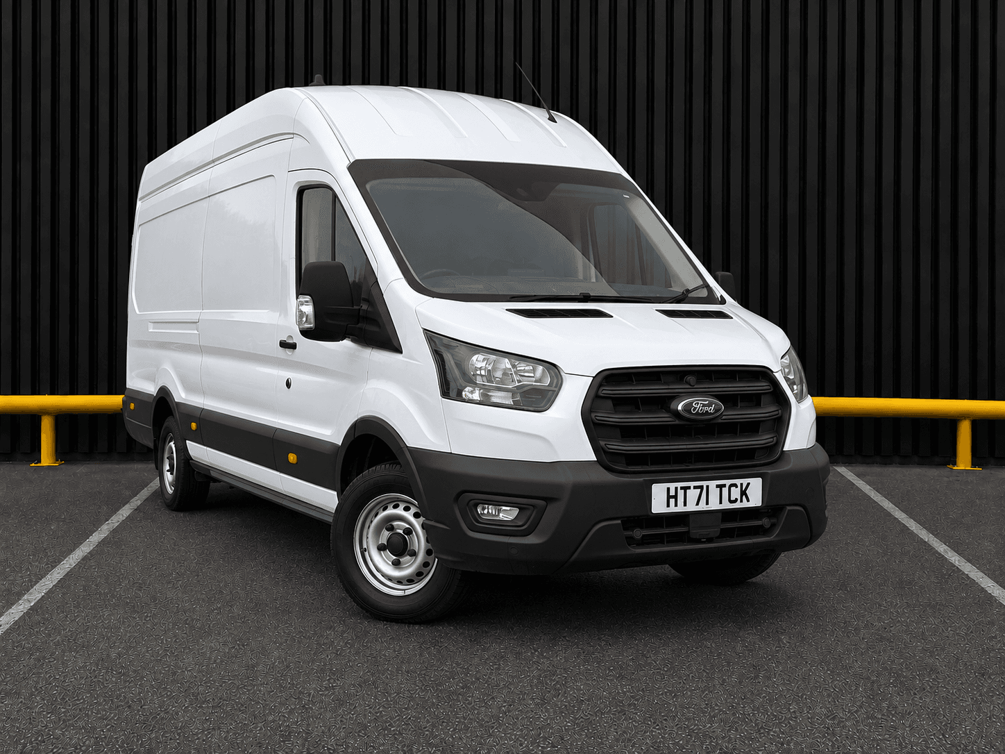 Ford Transit 2.0 350 EcoBlue HD Leader Panel Van 5dr Diesel Manual RWD L4 H3 Euro 6 (s/s) (DRW) (130 ps)