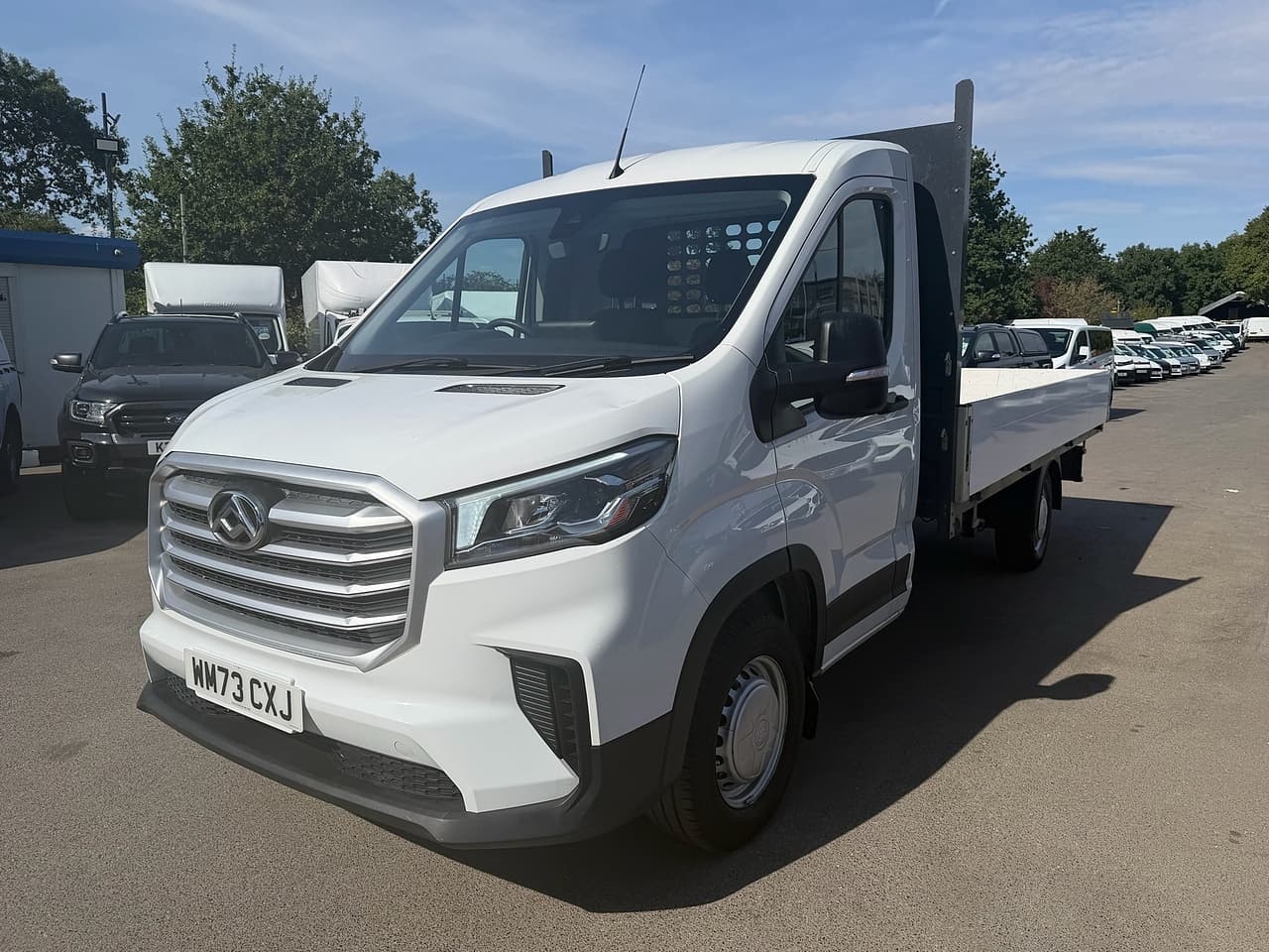 MAXUS Deliver 9 D20 DROPSIDE