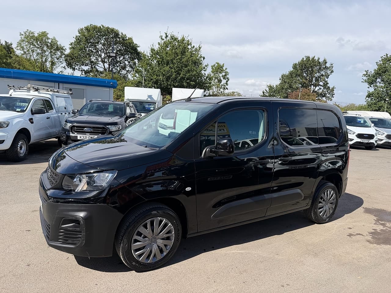 Peugeot Partner PRO Premium