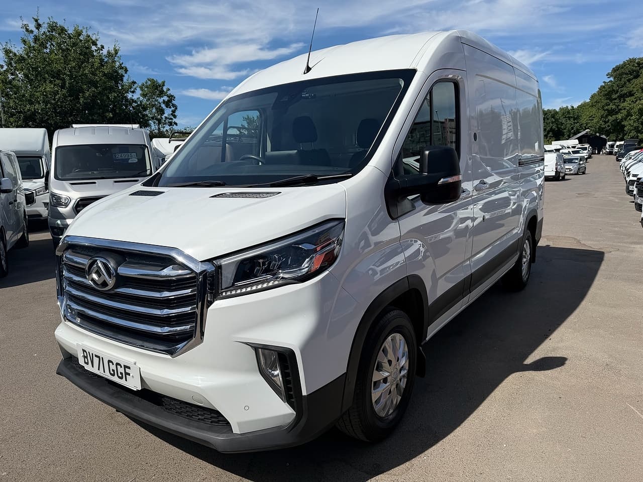 MAXUS Deliver 9 D20 L2 / MWB