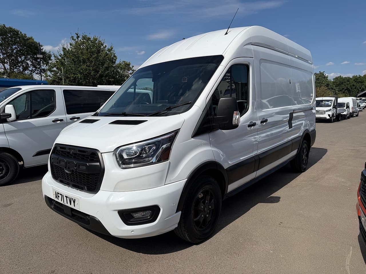 Ford Transit 350 MHEV Limited