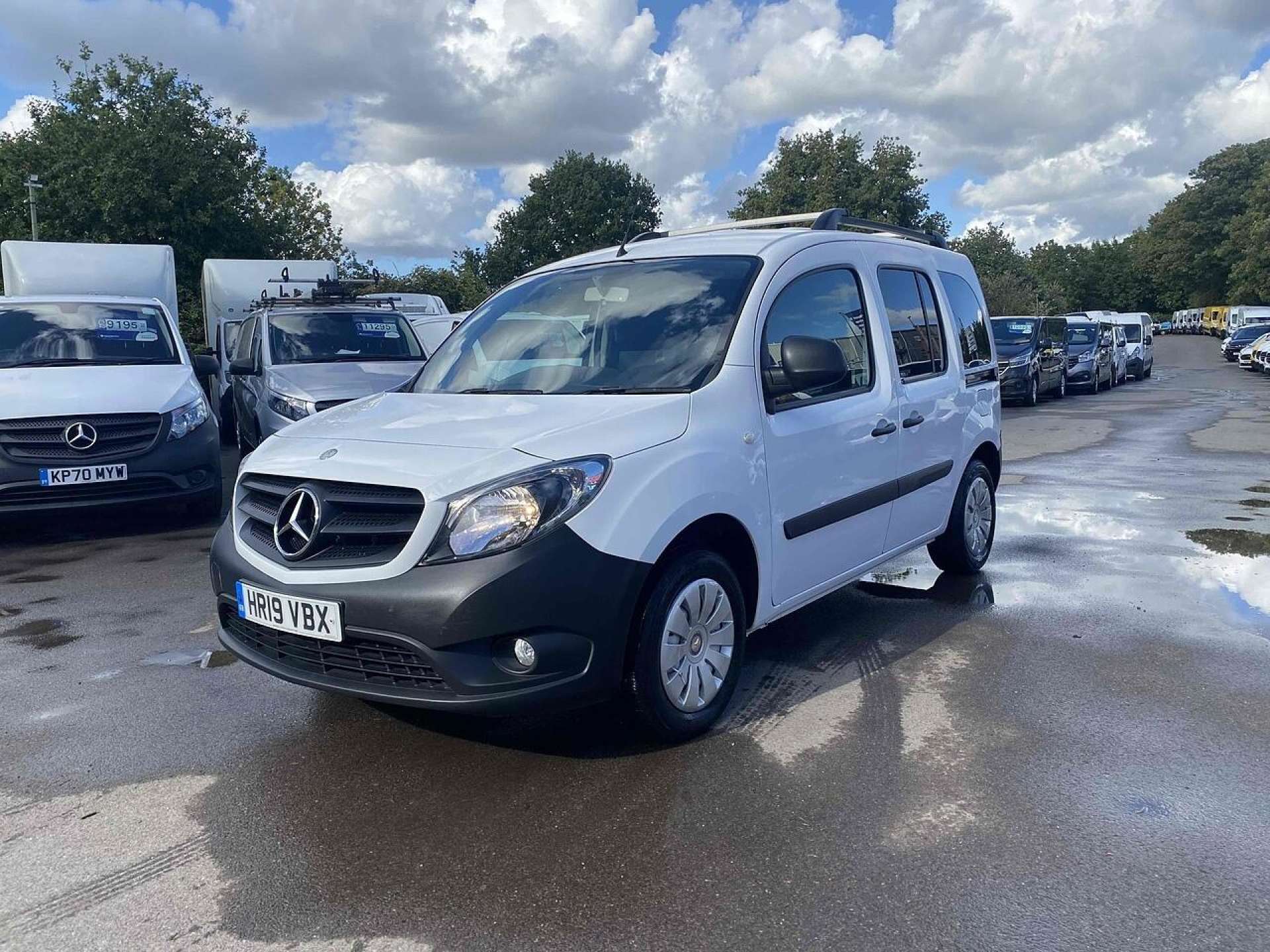 Mercedes-Benz Citan 1.5 109 CDI PRO Tourer 5dr Diesel Manual L2 Euro 6 (s/s) (5 Seat) (94 ps)