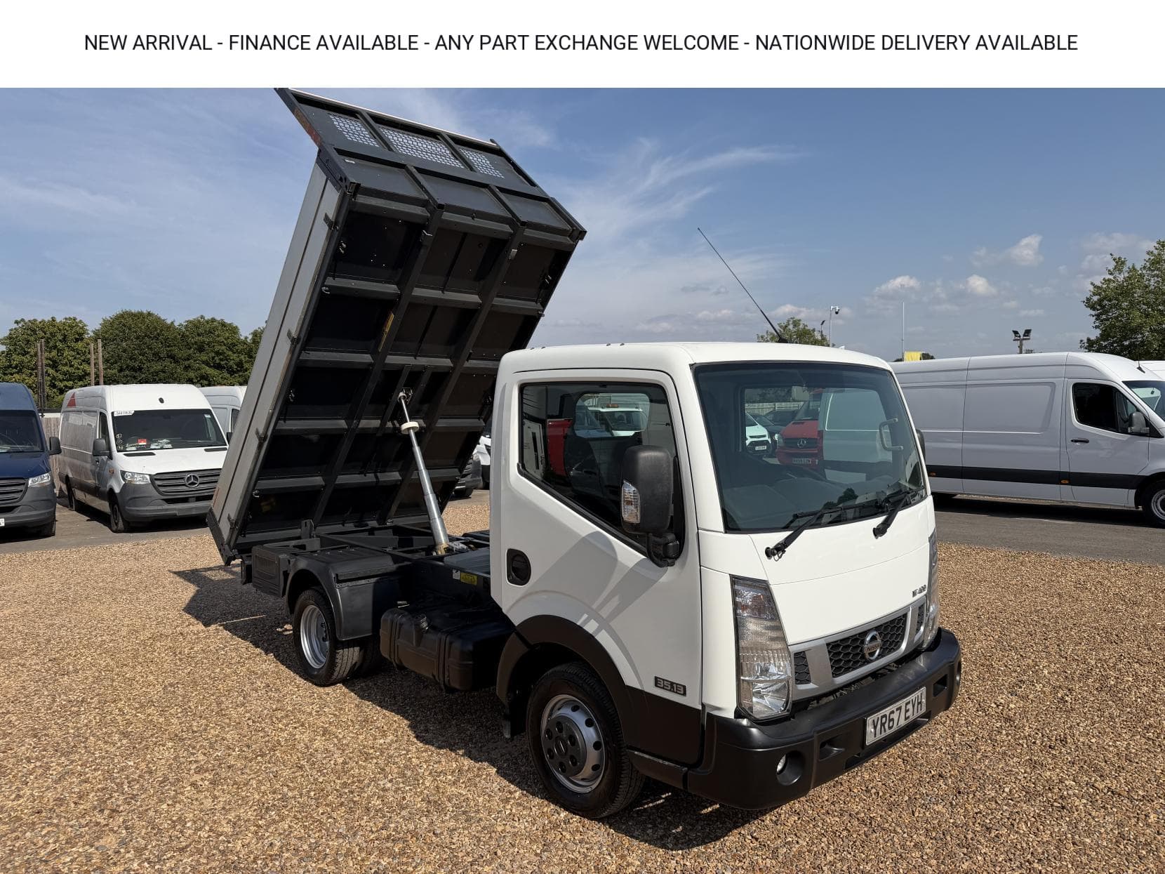 2017 Nissan NT400 Cabstar 3.0 dCi 35.13 Tipper 2dr Diesel Manual L1 Euro 6 (130 ps)