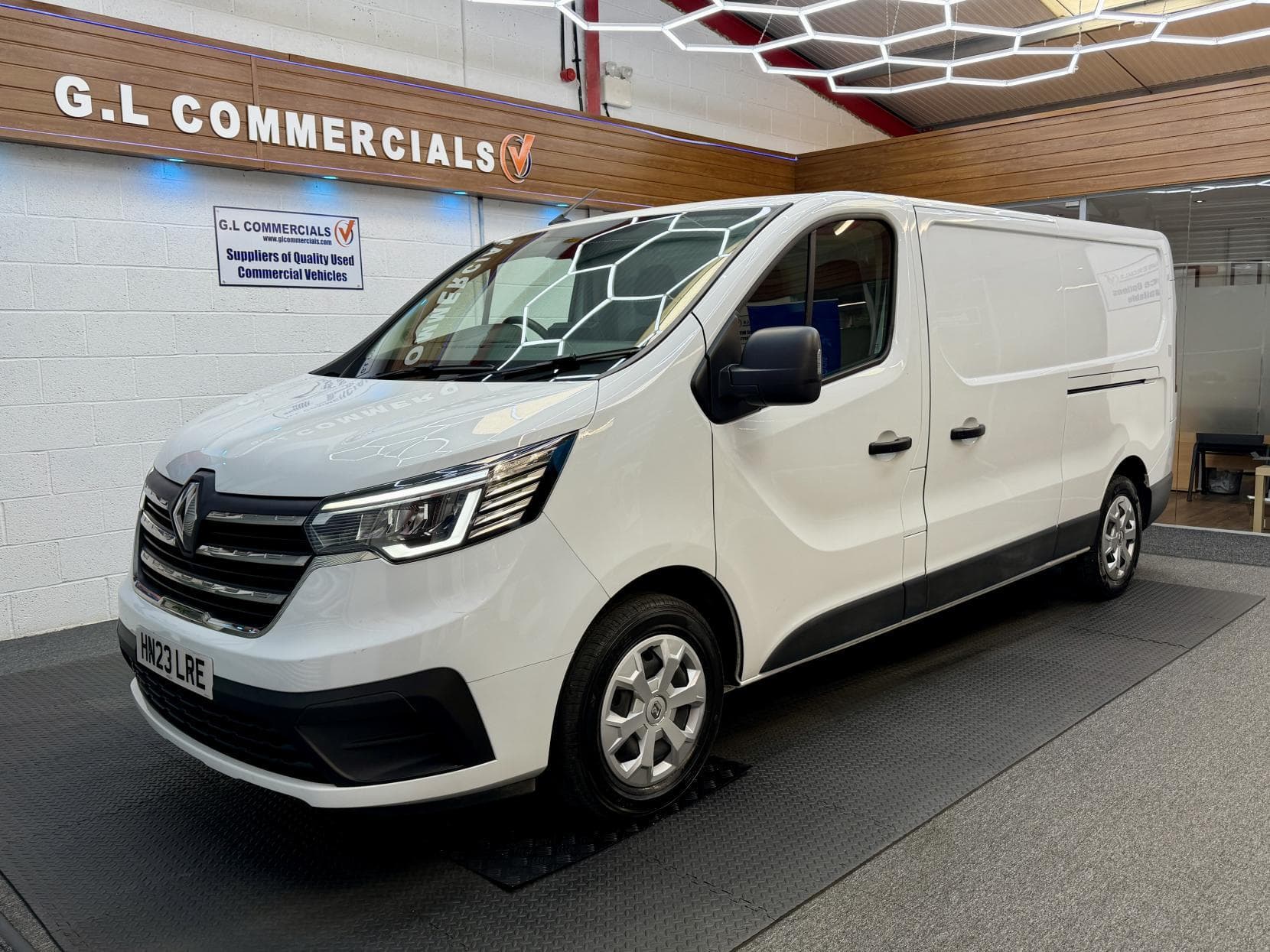 2023 Renault Trafic 2.0 dCi Blue LL30 Business+ Panel Van 5dr Diesel Manual L2 H1 Euro 6 (s/s) (130 ps)