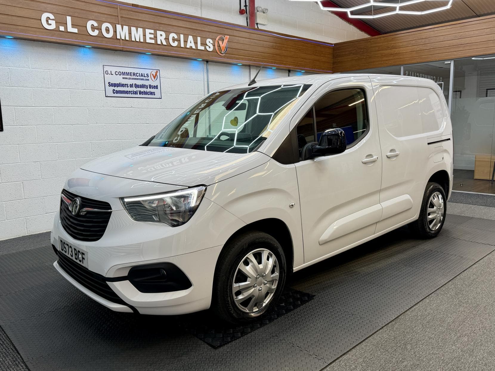 2023 Vauxhall Combo 1.5 Turbo D 2300 Pro Panel Van 5dr Diesel Manual L1 H1 Euro 6 (s/s) (100 ps)