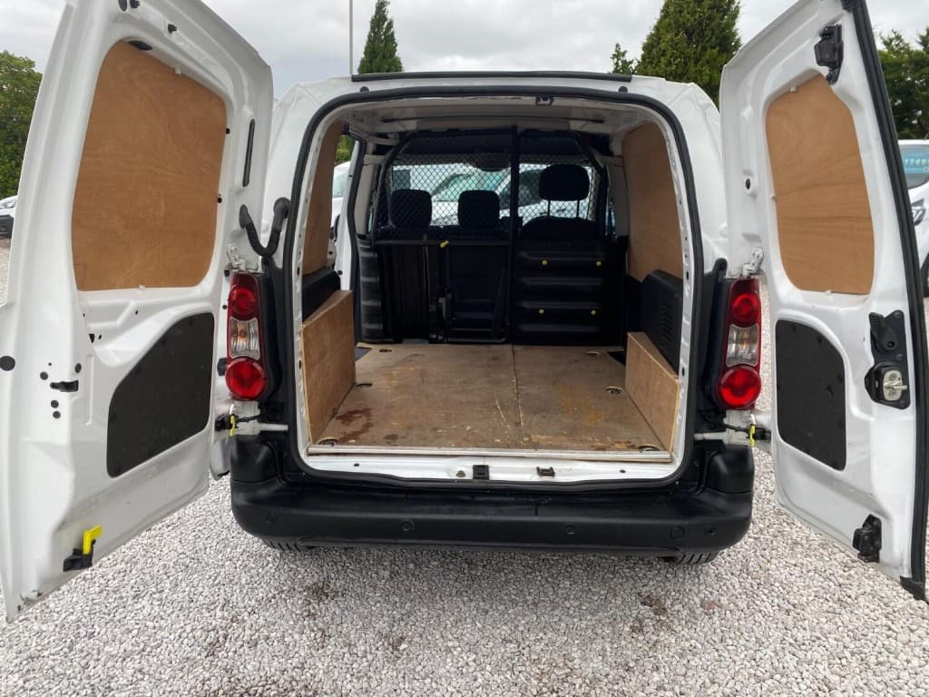 2018 Peugeot Partner 1.6L Diesel Manual Panel Van