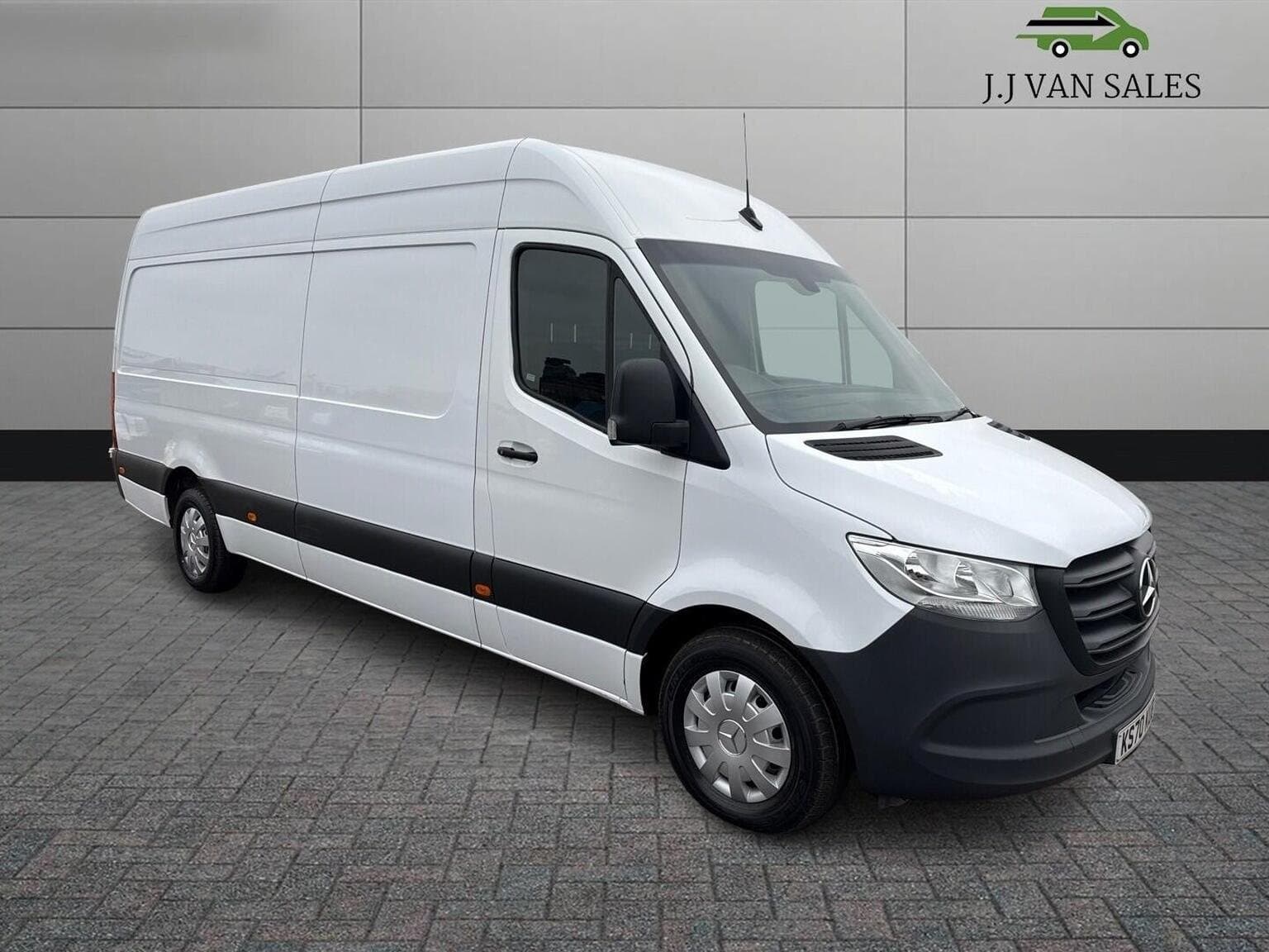 Mercedes-Benz Sprinter 2.0 L Diesel LWB High Roof – 2021 – 121K Miles – Shelving, Cruise Control & USB | Westbury
