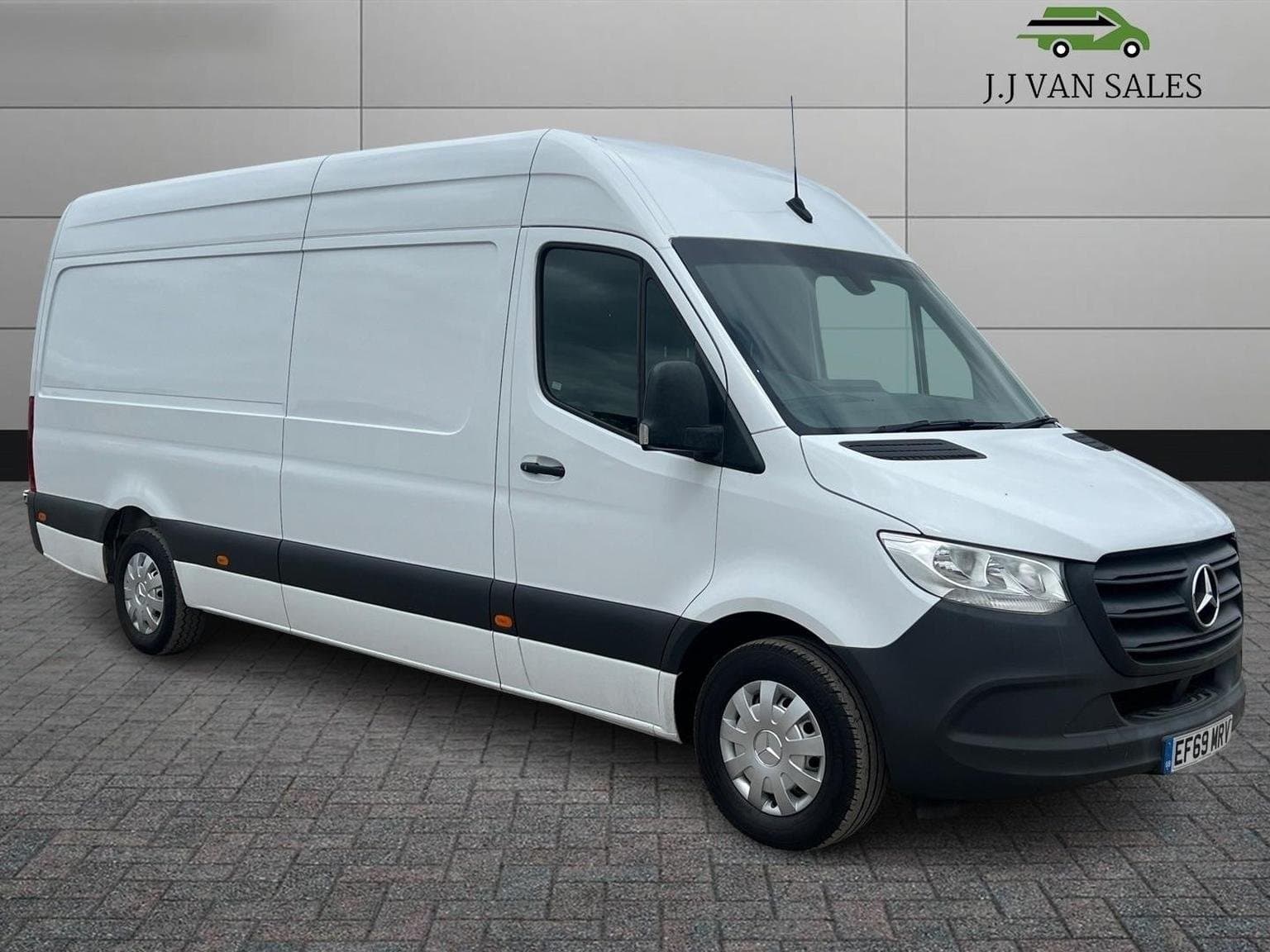 Mercedes-Benz Sprinter 2.1 L Diesel High Roof LWB Van – 2019 – 156K Miles – Bluetooth & Shelving | Westbury