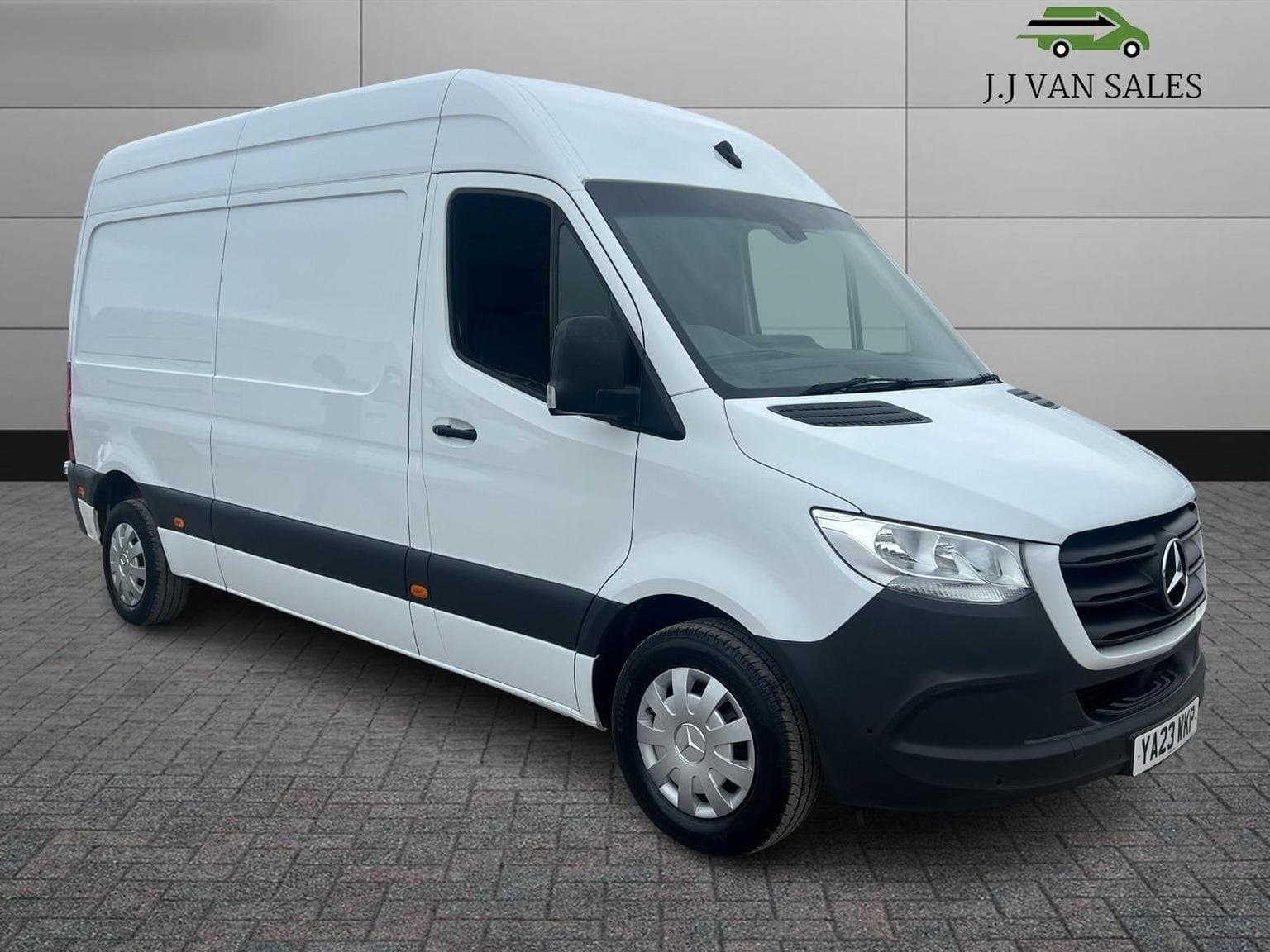 Mercedes-Benz Sprinter 2.0 L Diesel Auto High Roof – 2023 – 36K Miles – Reversing Camera & Air Con | Westbury