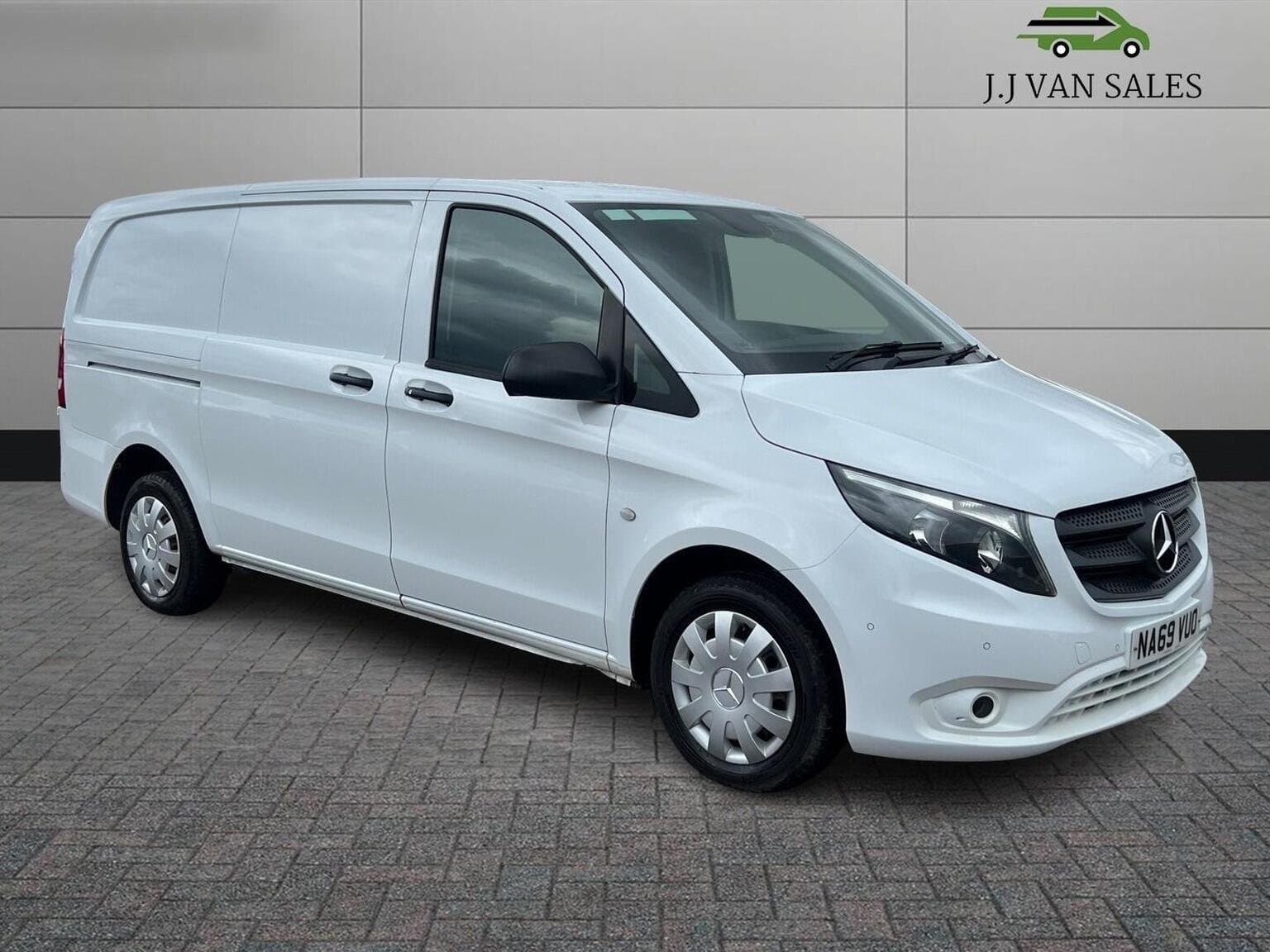 Mercedes-Benz Vito 2.1 L Diesel Van – 2019 – 109K Miles – Air Con, Cruise Control & Parking Sensors | Westbury