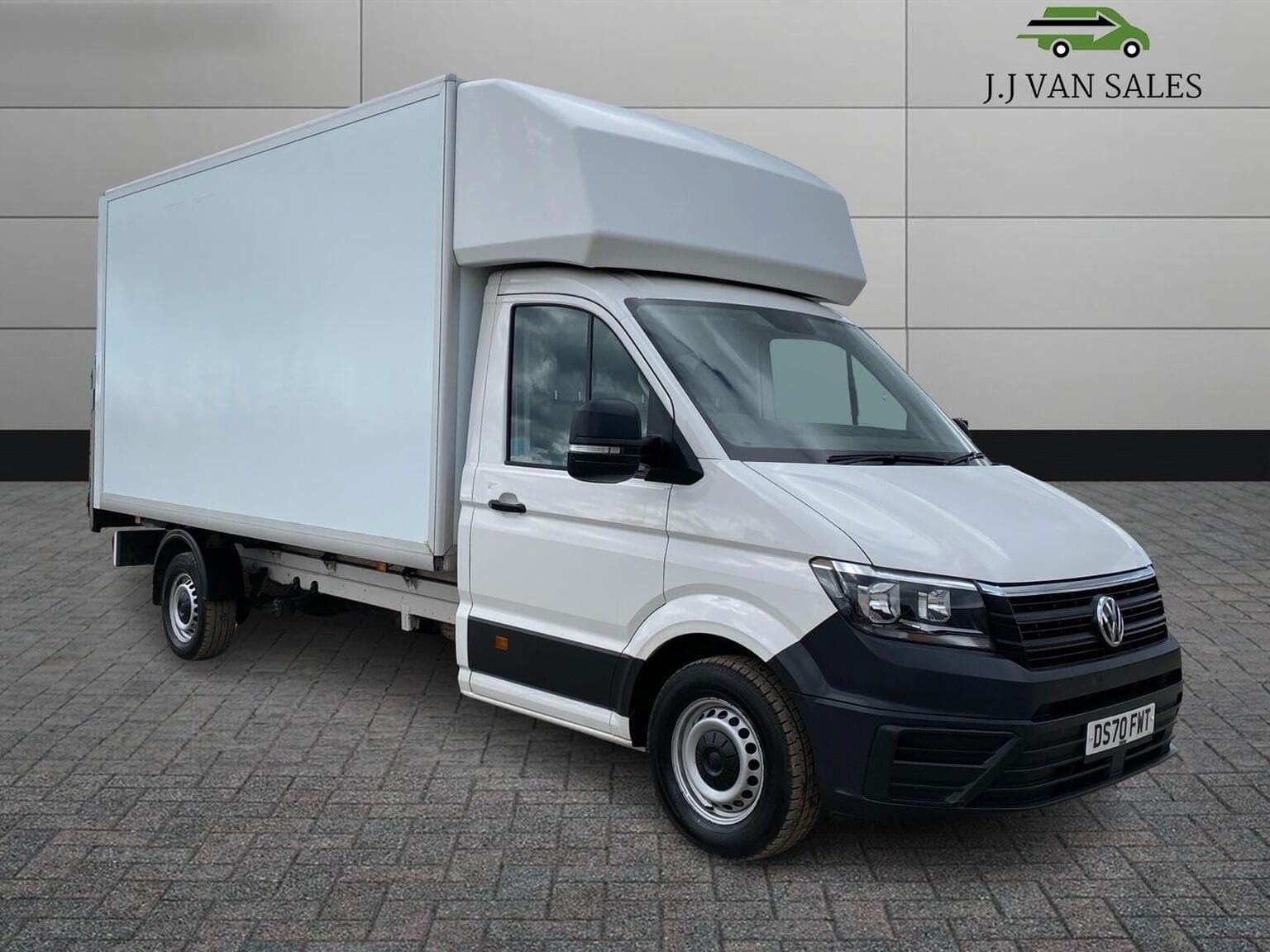 Volkswagen Crafter 2.0 L TDI Auto LWB Van – 2020 – 65K Miles – Tail Lift & Bulkhead | Westbury
