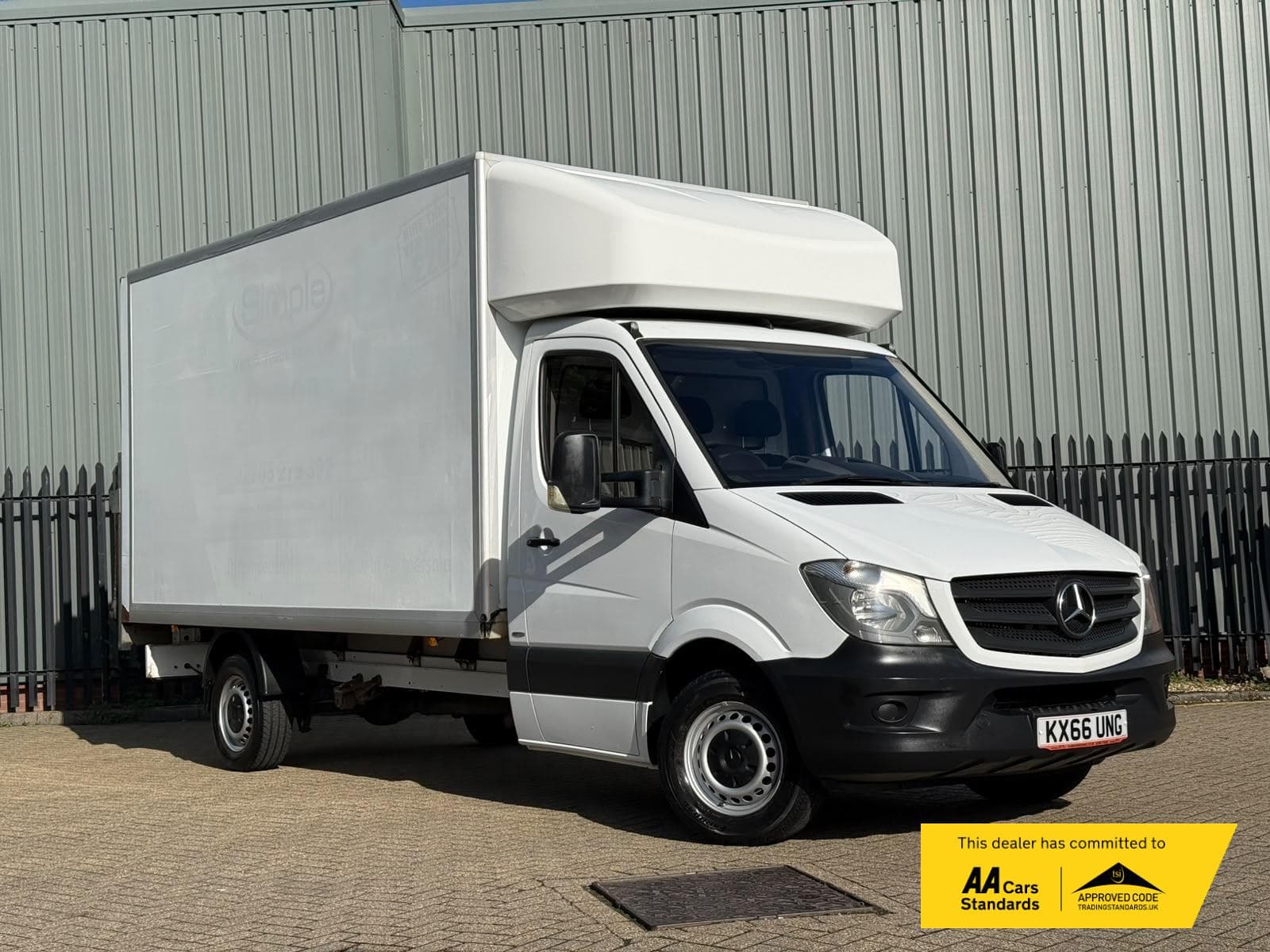2016 Mercedes-Benz Sprinter 2.1 314 CDI Luton 2dr Diesel Manual RWD L3 (140 bhp)