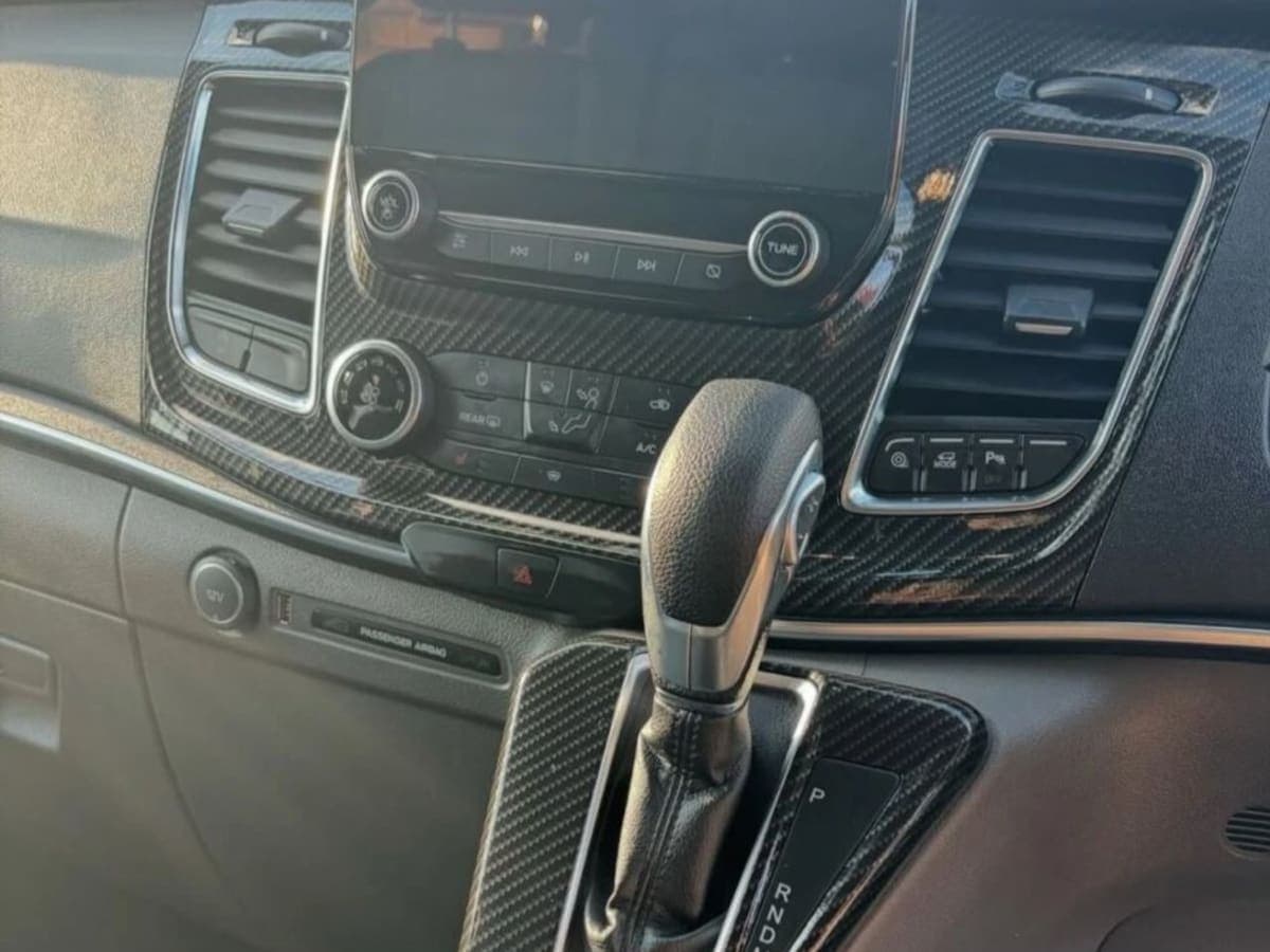 Ford Tourneo Custom Titanium (2020) - Image 1
