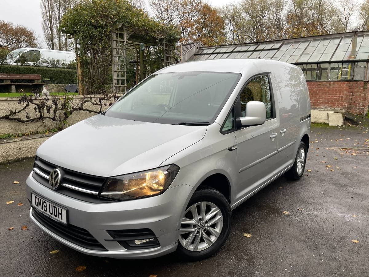 2018 Volkswagen 2.0 caddy highline • a/c • cruise • parking sensors • heated windscreen & mirrors • touch screen sat-nav with dab and bluetooth • alloy wheels - Image 1
