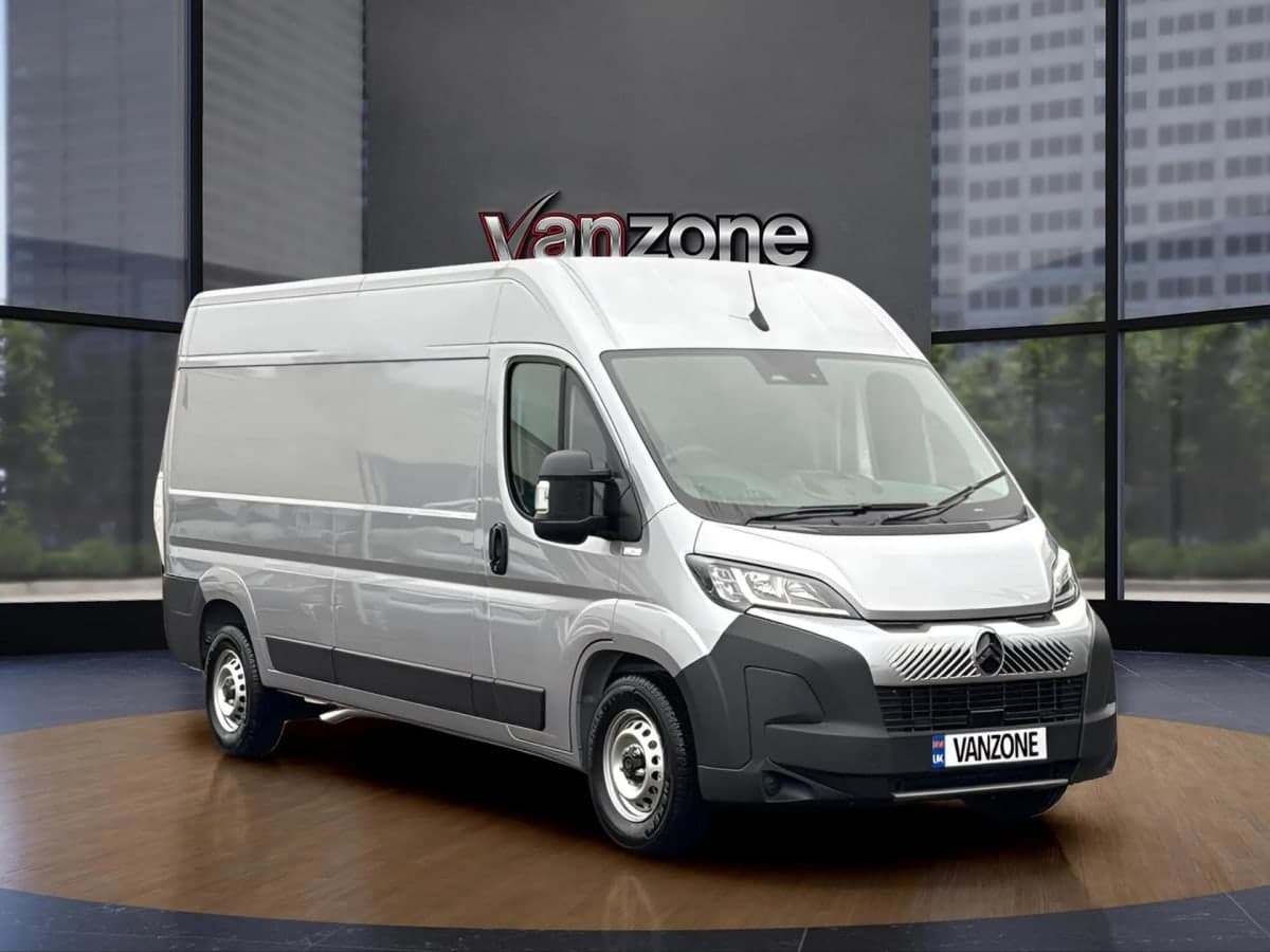 Citroen Relay L4 H2 140ps Enterprise - With Rear Camera and Touchscreen - Image 1