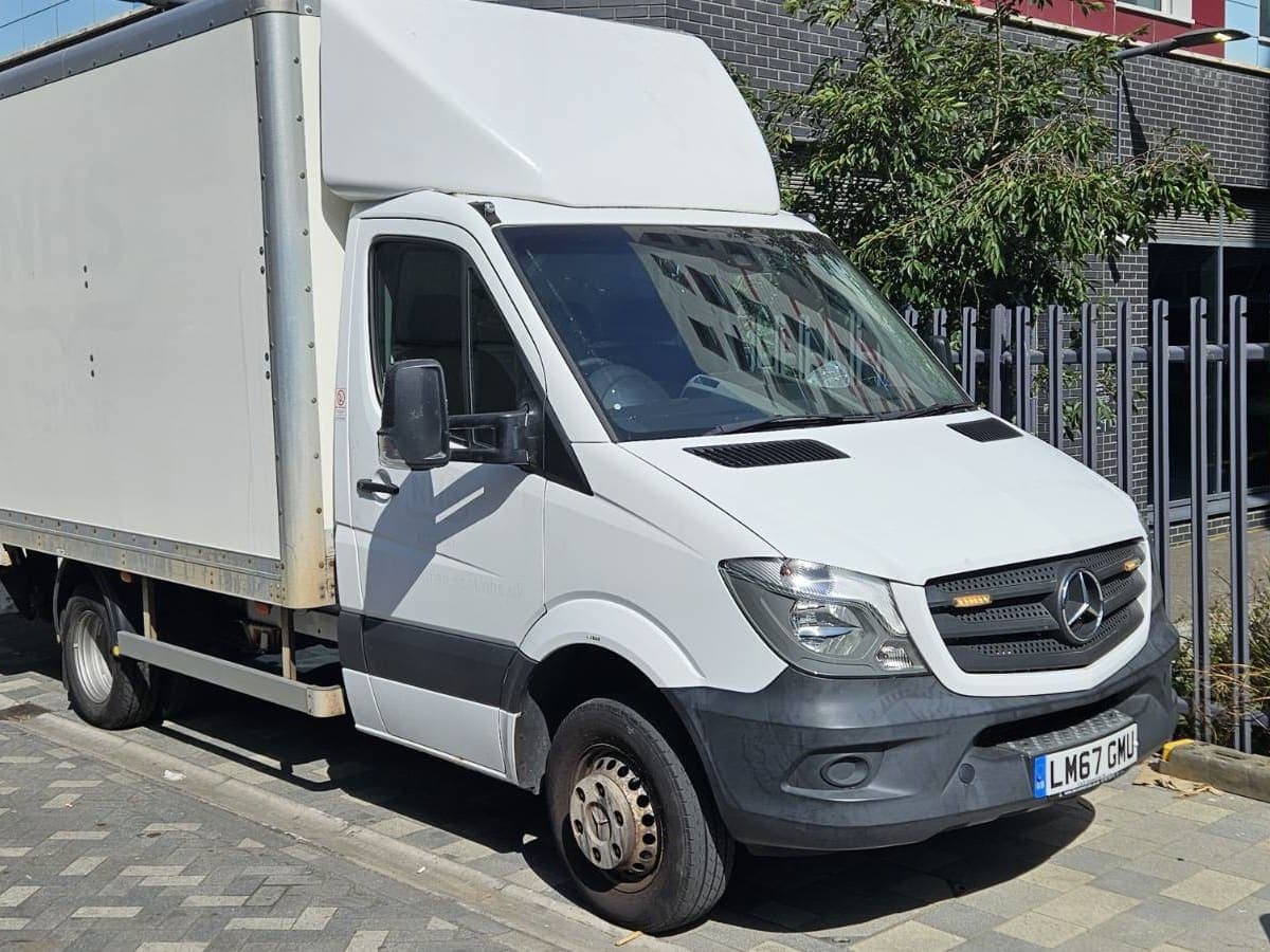Mercedes-Benz Sprinter Luton - Good choice - Image 1