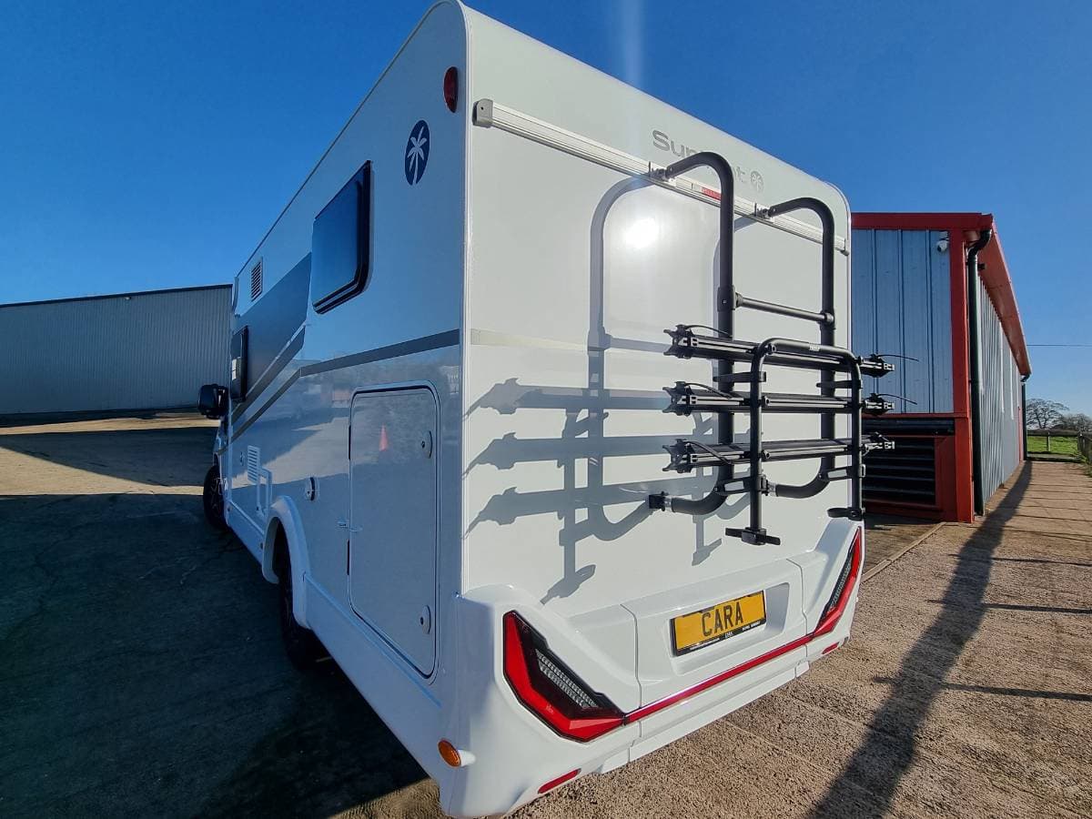 Sunlight V67S - Image 1