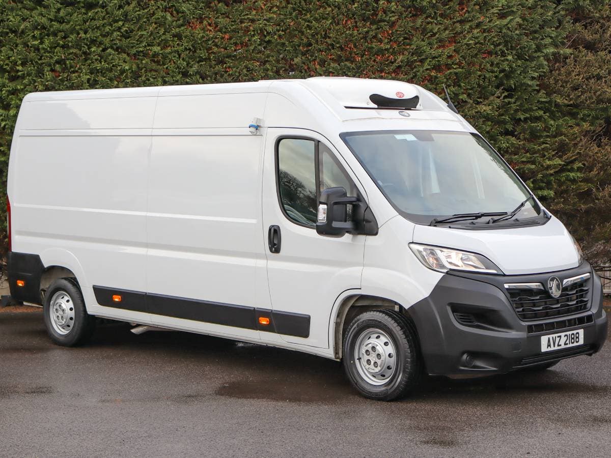 Vauxhall Movano Refrigerated/Freezer Van - Image 1