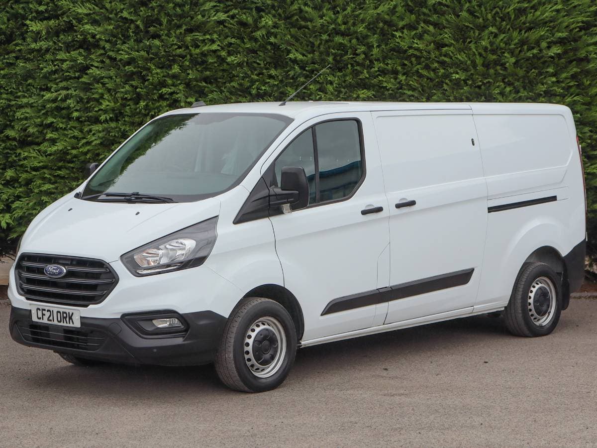 2021 (21) Ford Transit Custom Ecoblue Leader 2.0tdci Euro 6 105ps 6 Speed L2 H1 LWB Panel Van - Image 1