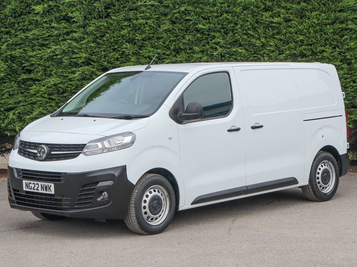 2022 (22) Vauxhall Vivaro 2700 Dynamic 1.5 Turbo D 120bhp 6 Speed L1 Swb Panel Van - Image 1