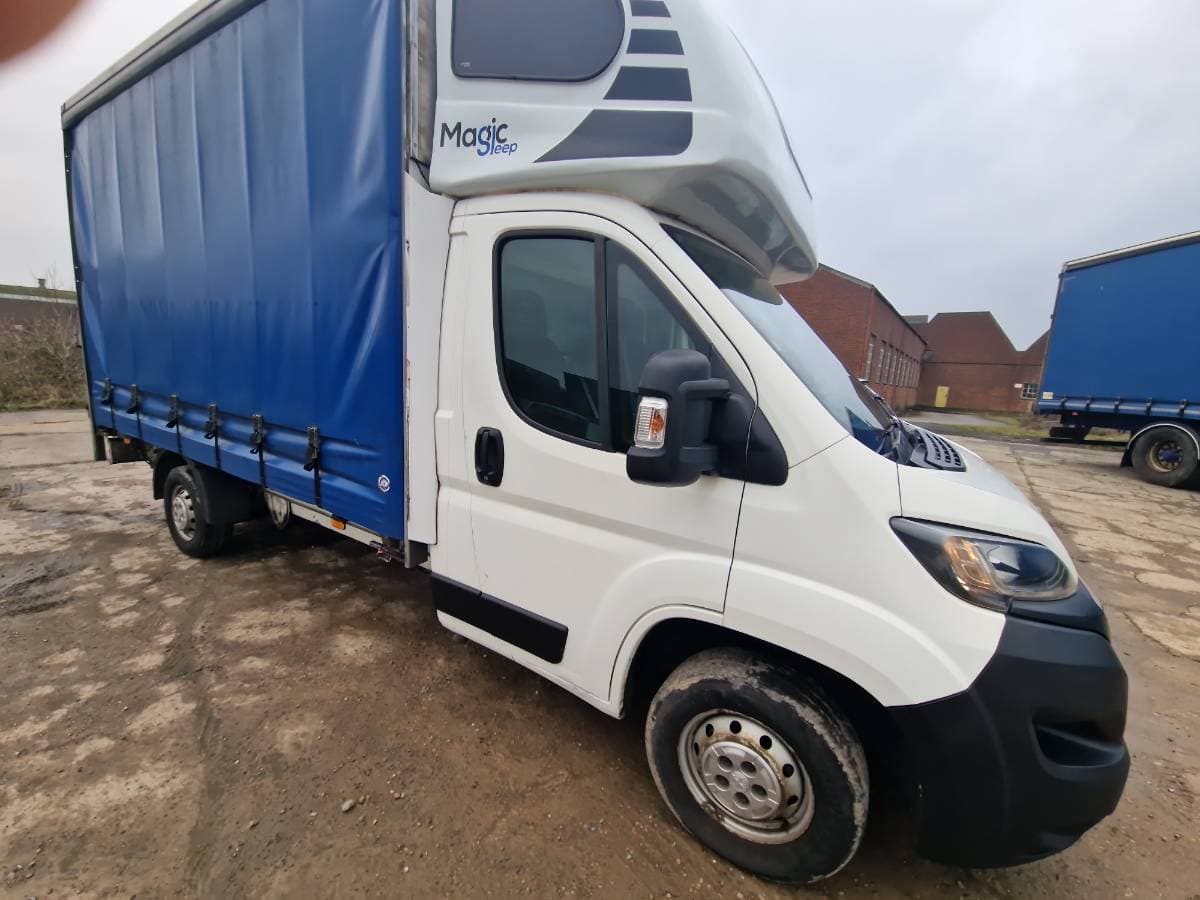 Sleeper Luton Curtain Side - Image 1