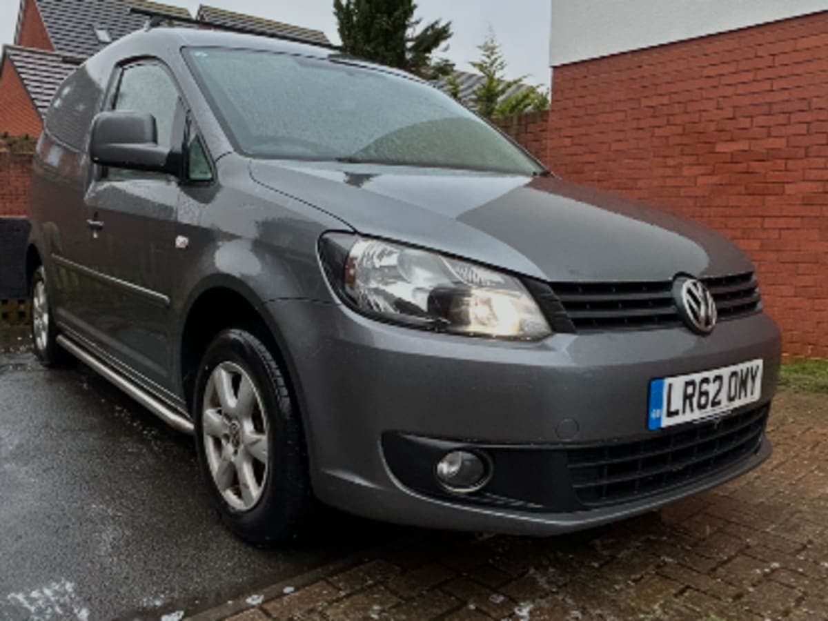 VW Caddy 1.6 TDI BlueMotion HIGHLINE 2012 | A/C | Cruise | Alloys | MOT - Image 1