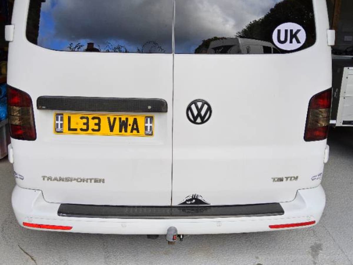 VW T5.1 CAMPERVAN WITH POP TOP - Image 1